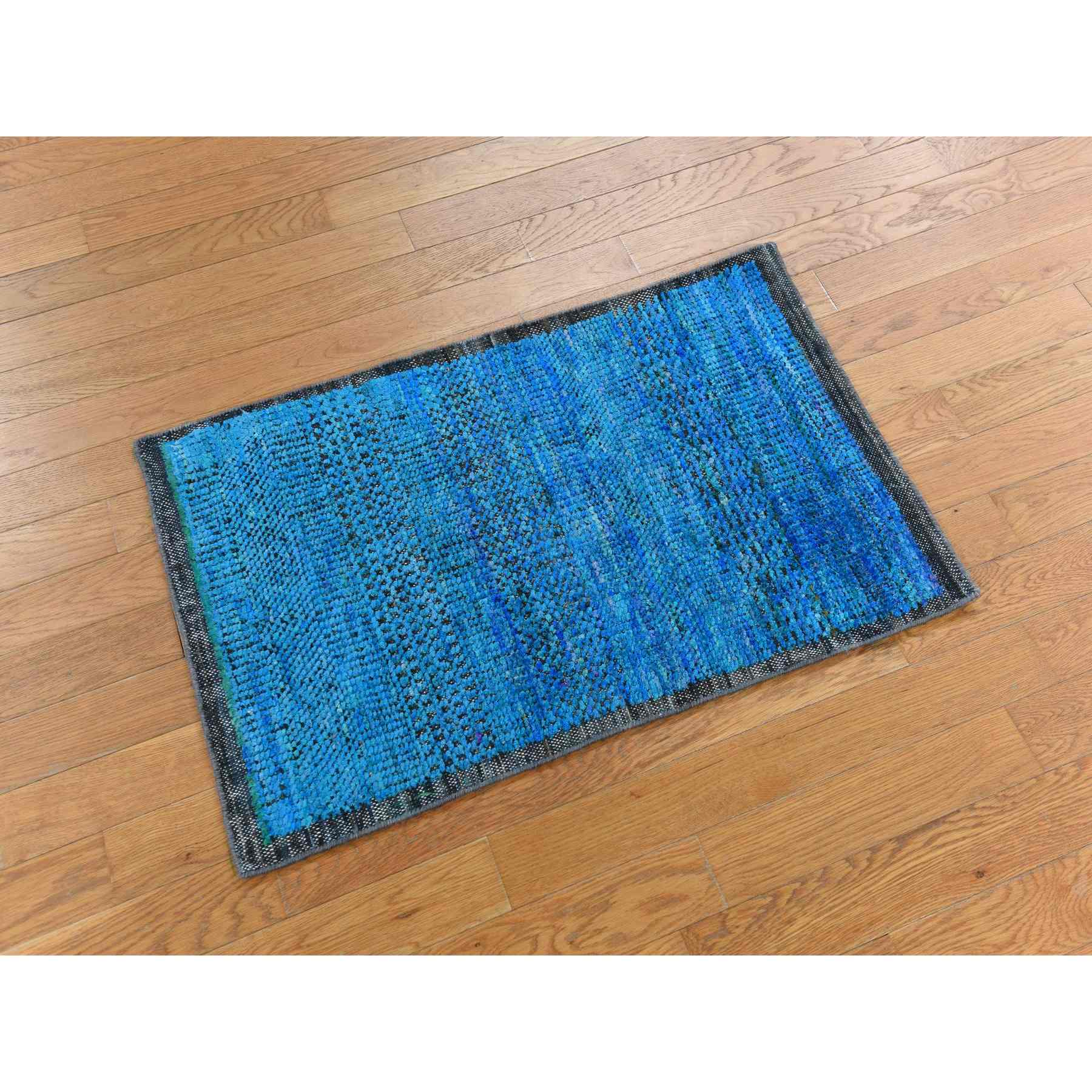 Modern-and-Contemporary-Hand-Knotted-Rug-391675