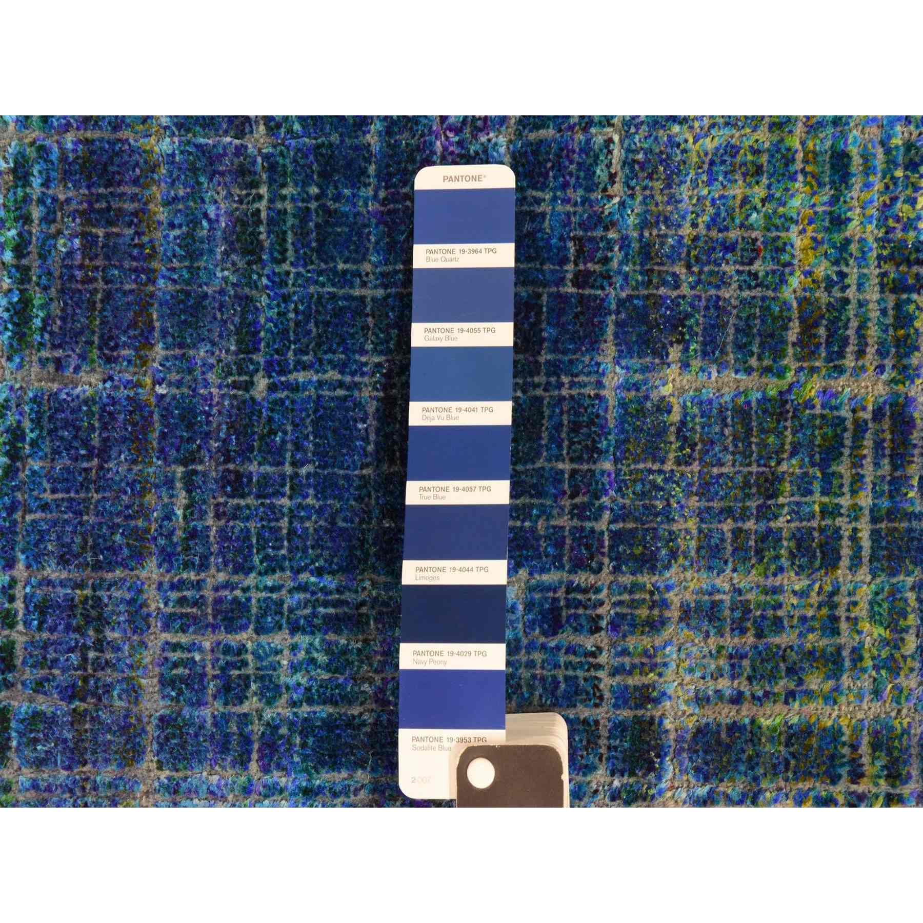 Modern-and-Contemporary-Hand-Knotted-Rug-392220