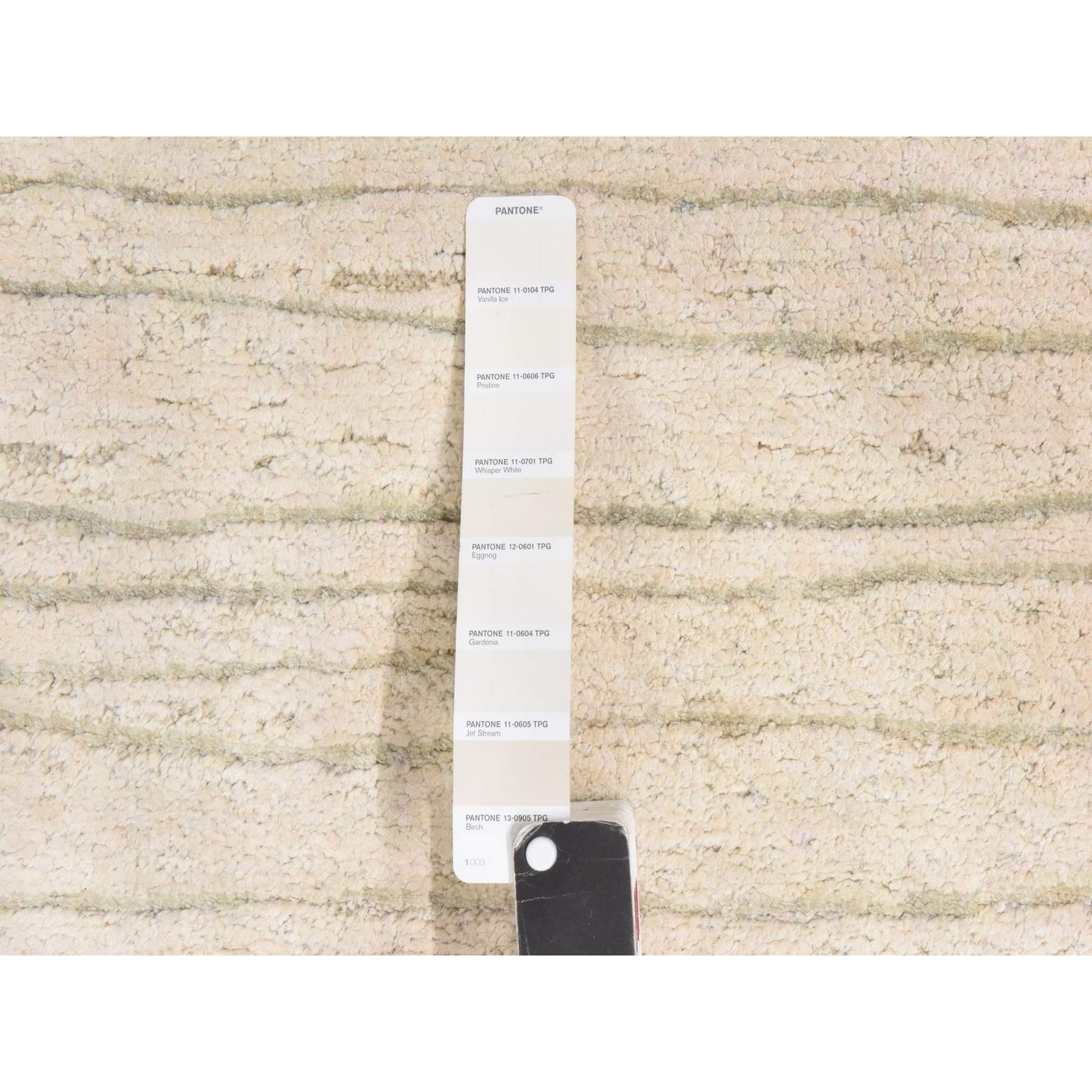 Modern-and-Contemporary-Hand-Knotted-Rug-392225
