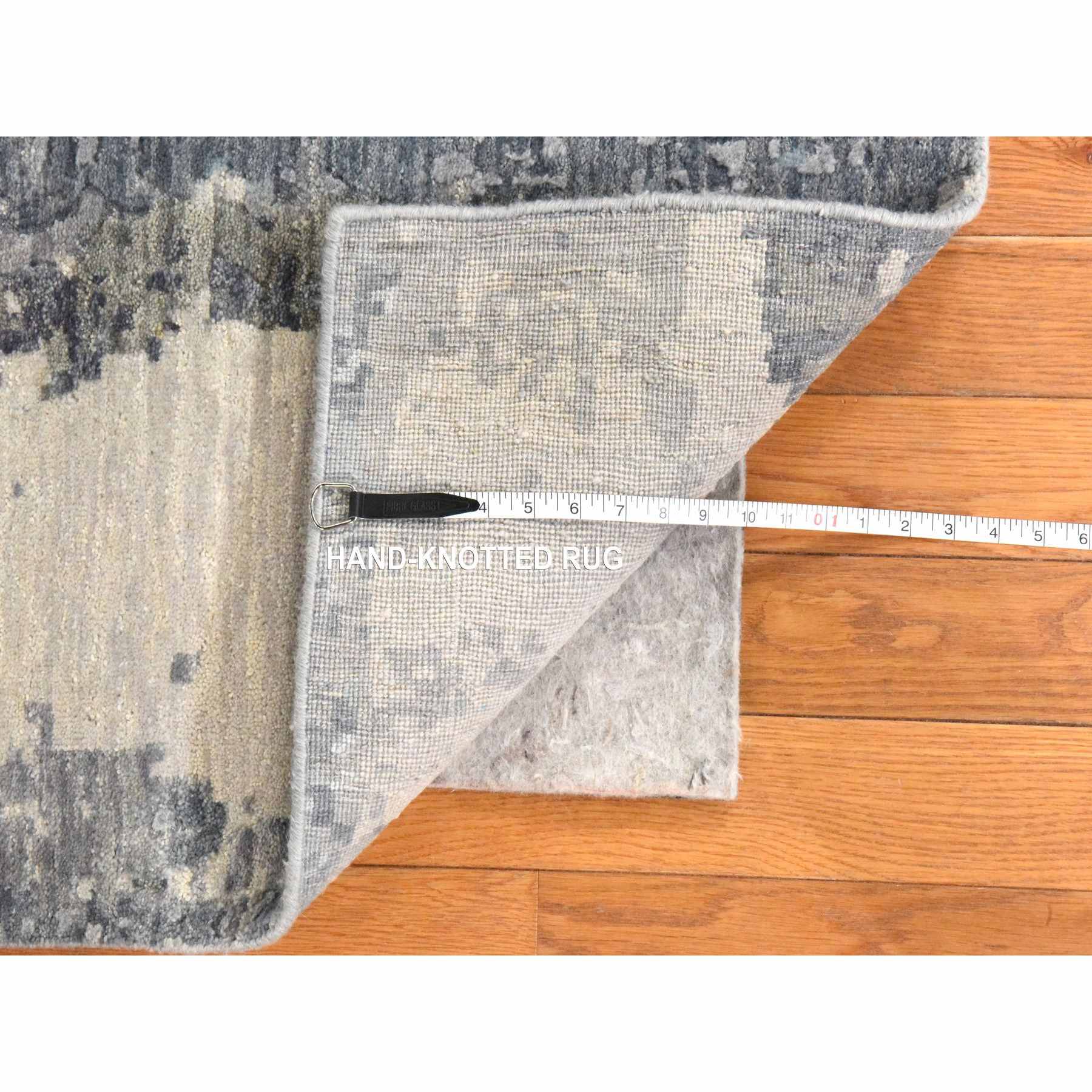 Modern-and-Contemporary-Hand-Knotted-Rug-392295
