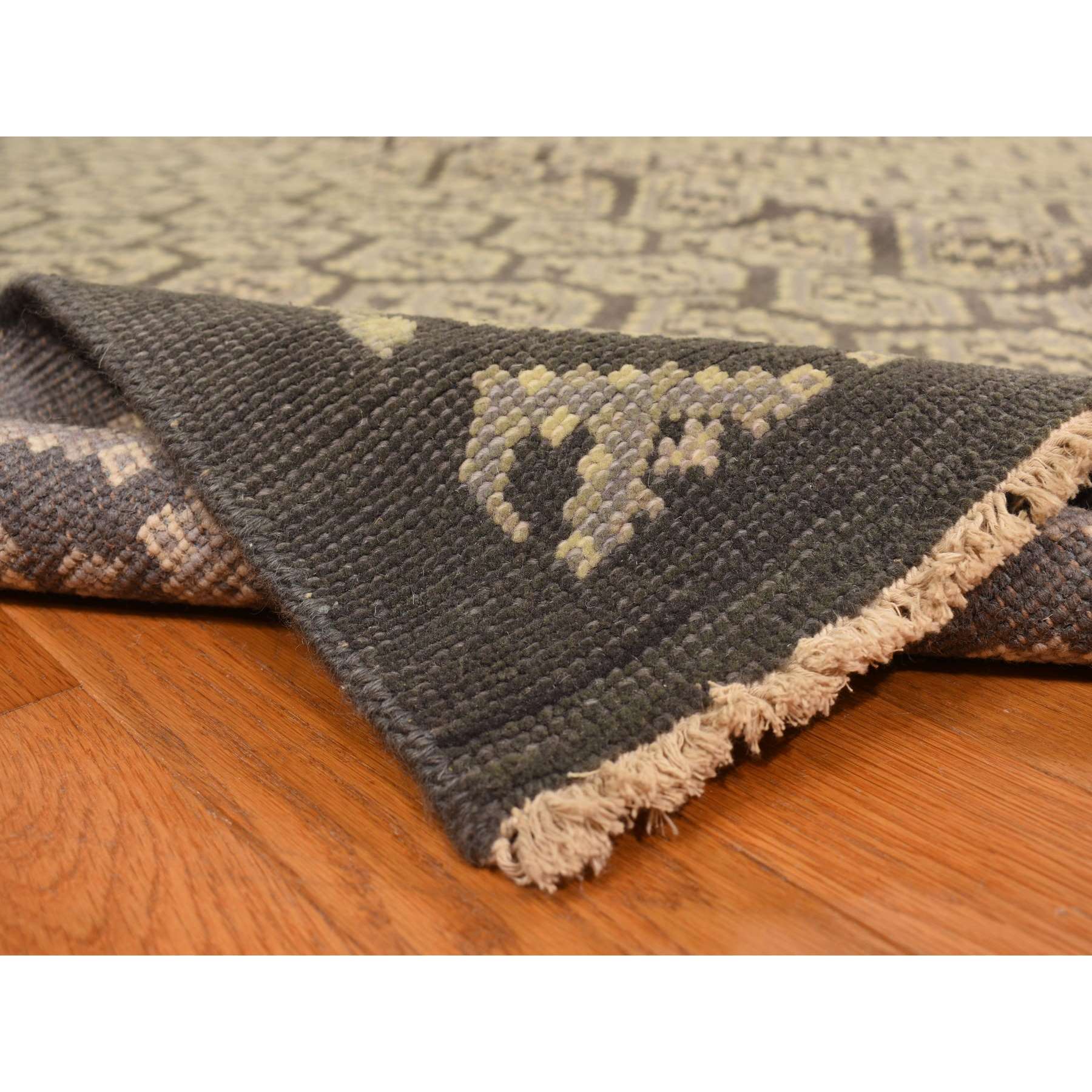 Oushak-And-Peshawar-Hand-Knotted-Rug-391310