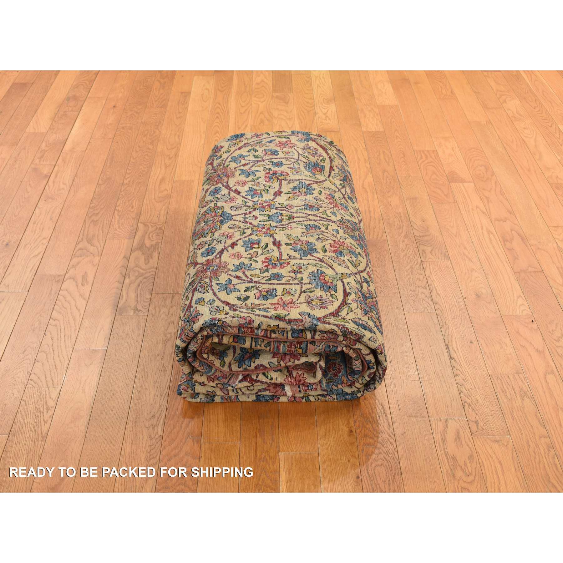 Persian-Hand-Knotted-Rug-391140