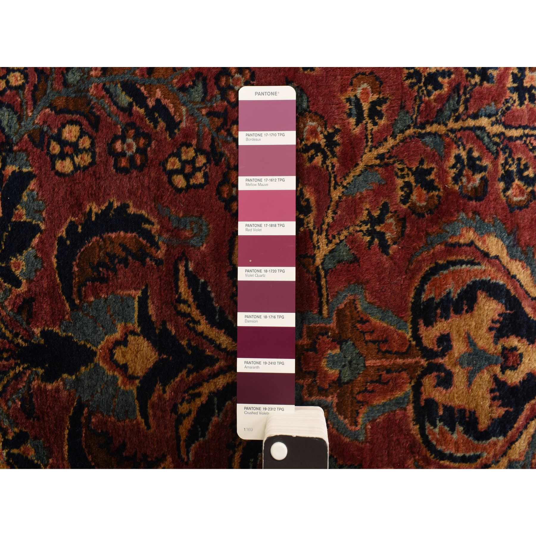 Persian-Hand-Knotted-Rug-391155