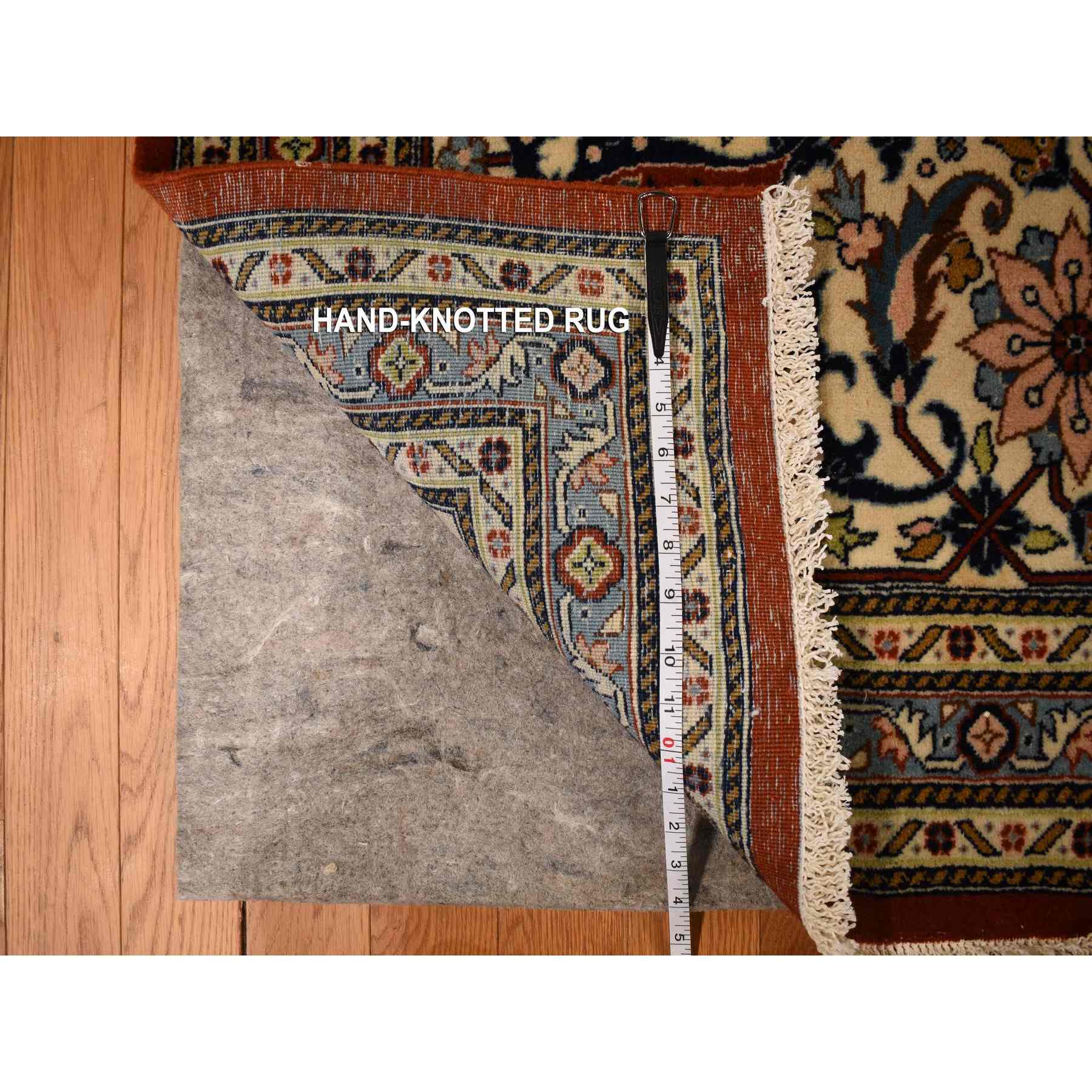 Persian-Hand-Knotted-Rug-391290