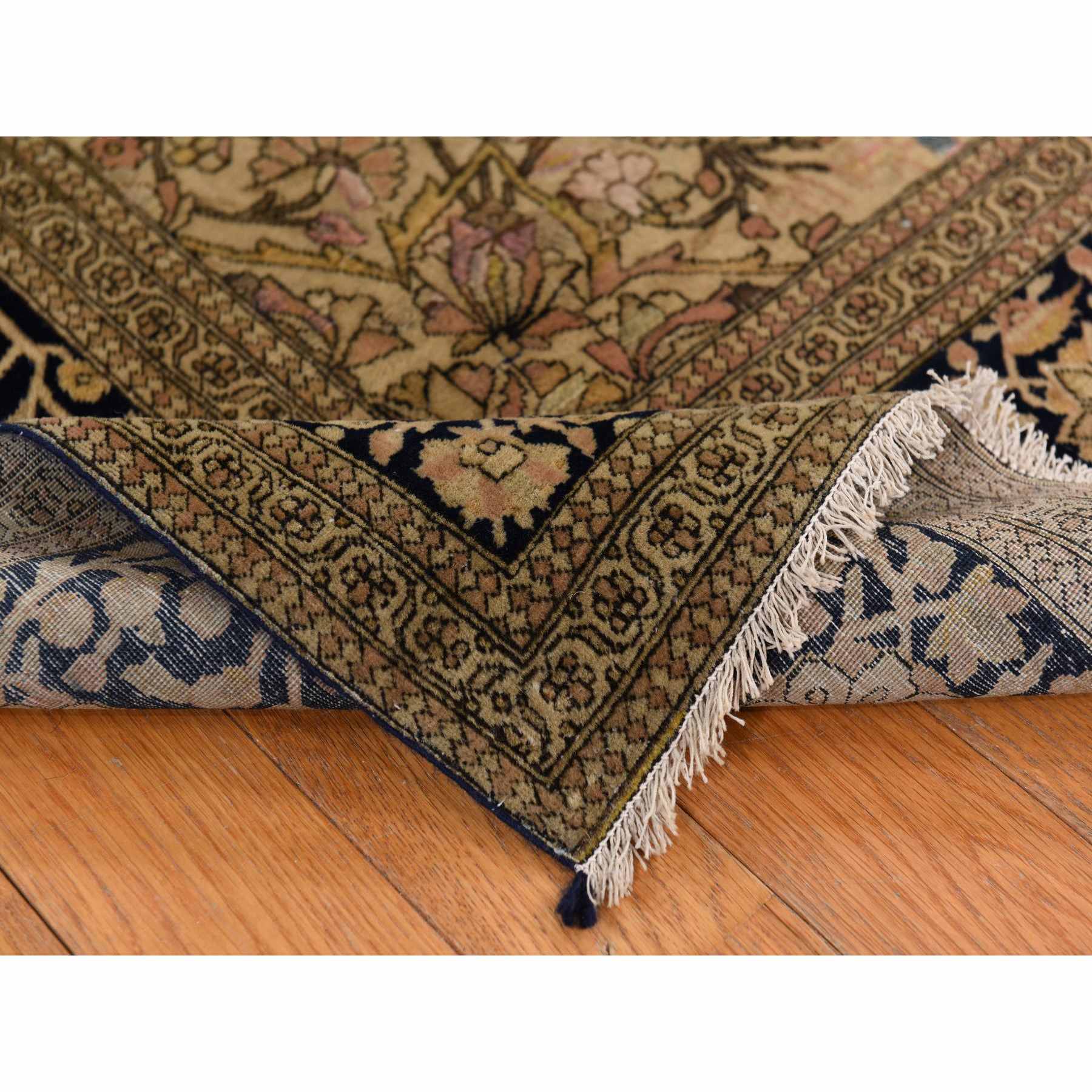 Persian-Hand-Knotted-Rug-391670