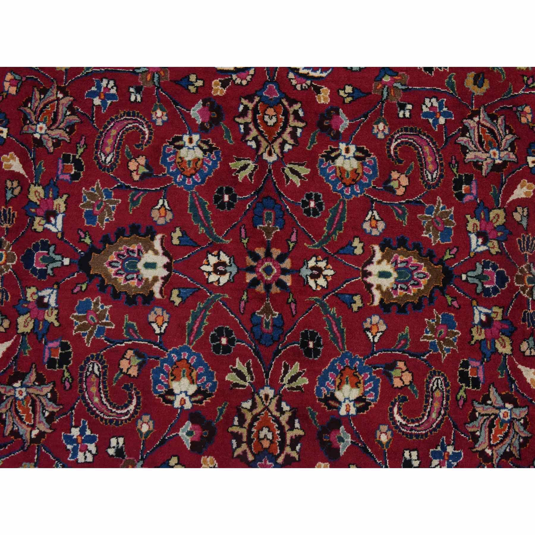 Persian-Hand-Knotted-Rug-392065