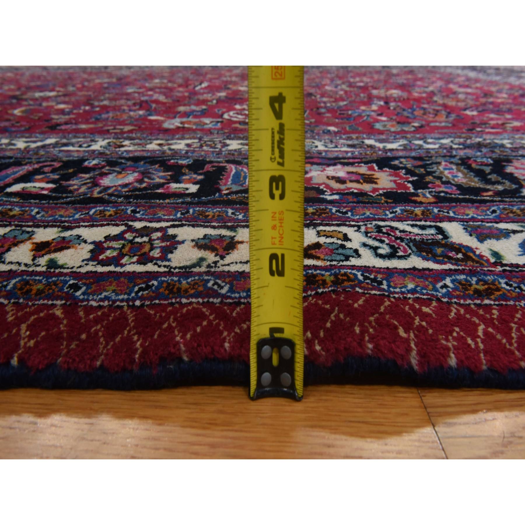 Persian-Hand-Knotted-Rug-392065