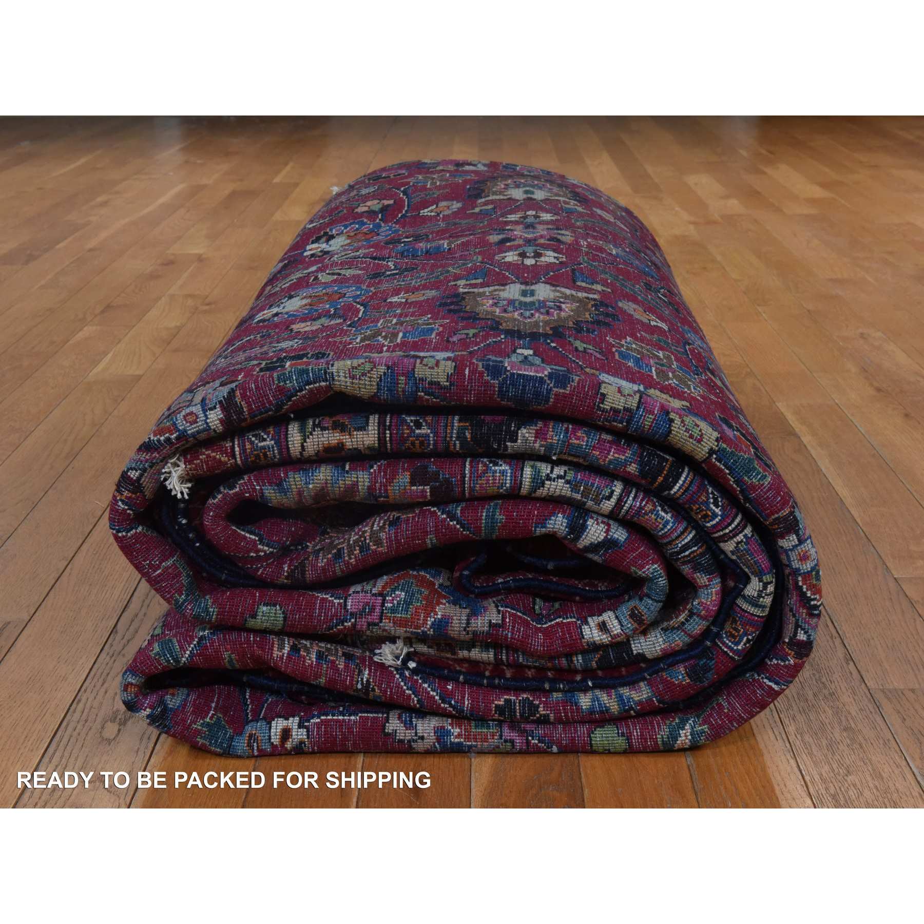 Persian-Hand-Knotted-Rug-392065