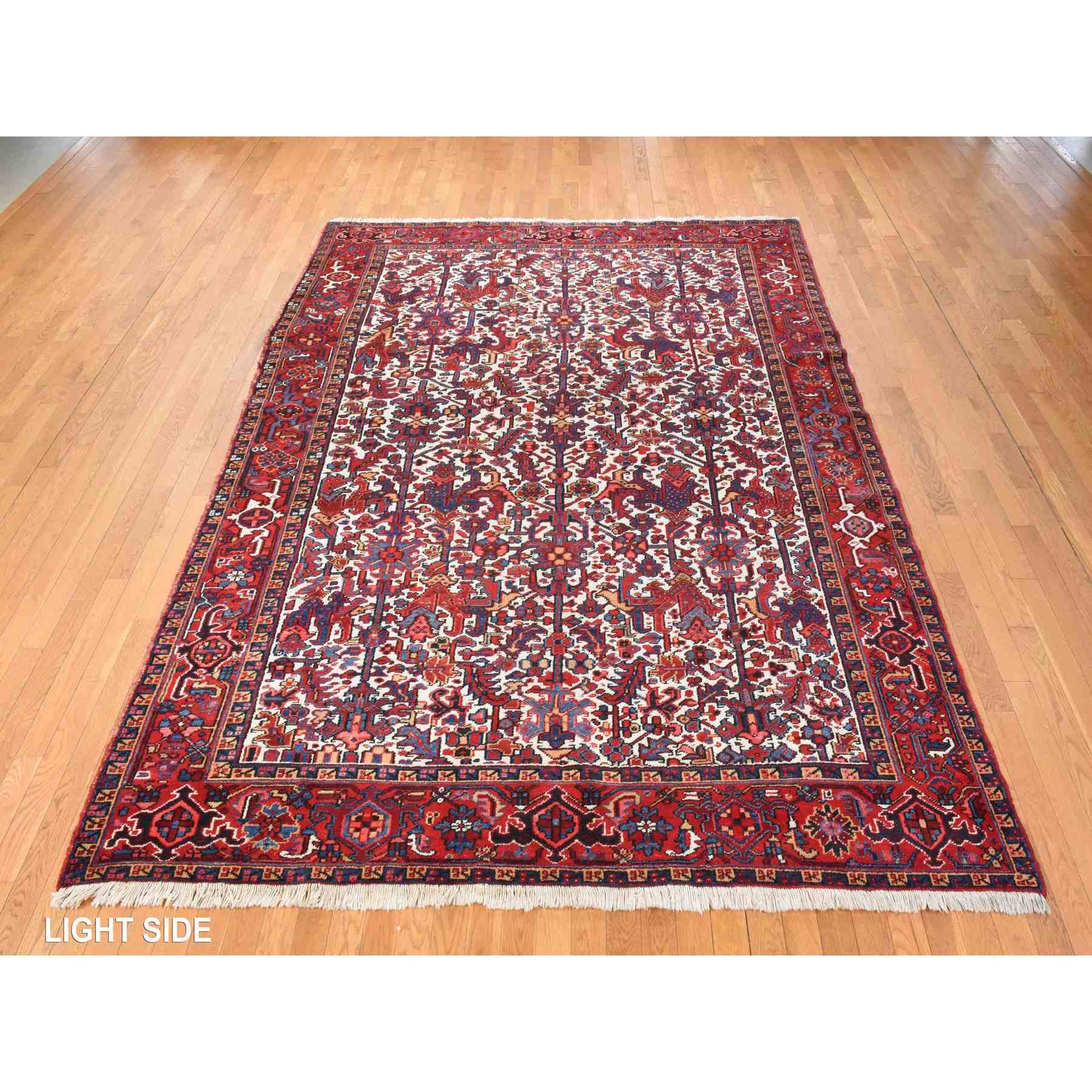 Persian-Hand-Knotted-Rug-392165