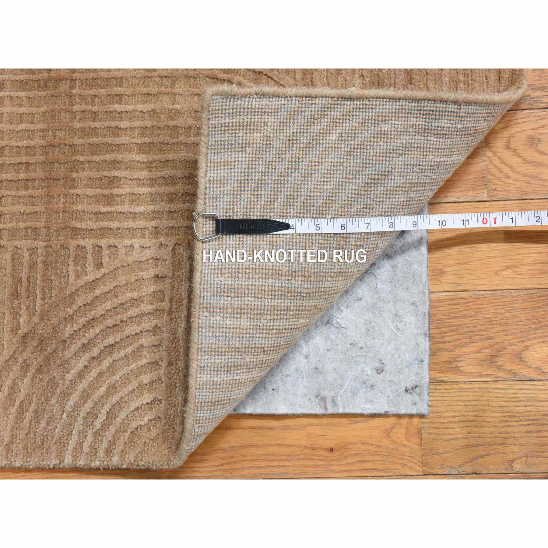 Silk-Hand-Knotted-Rug-392235