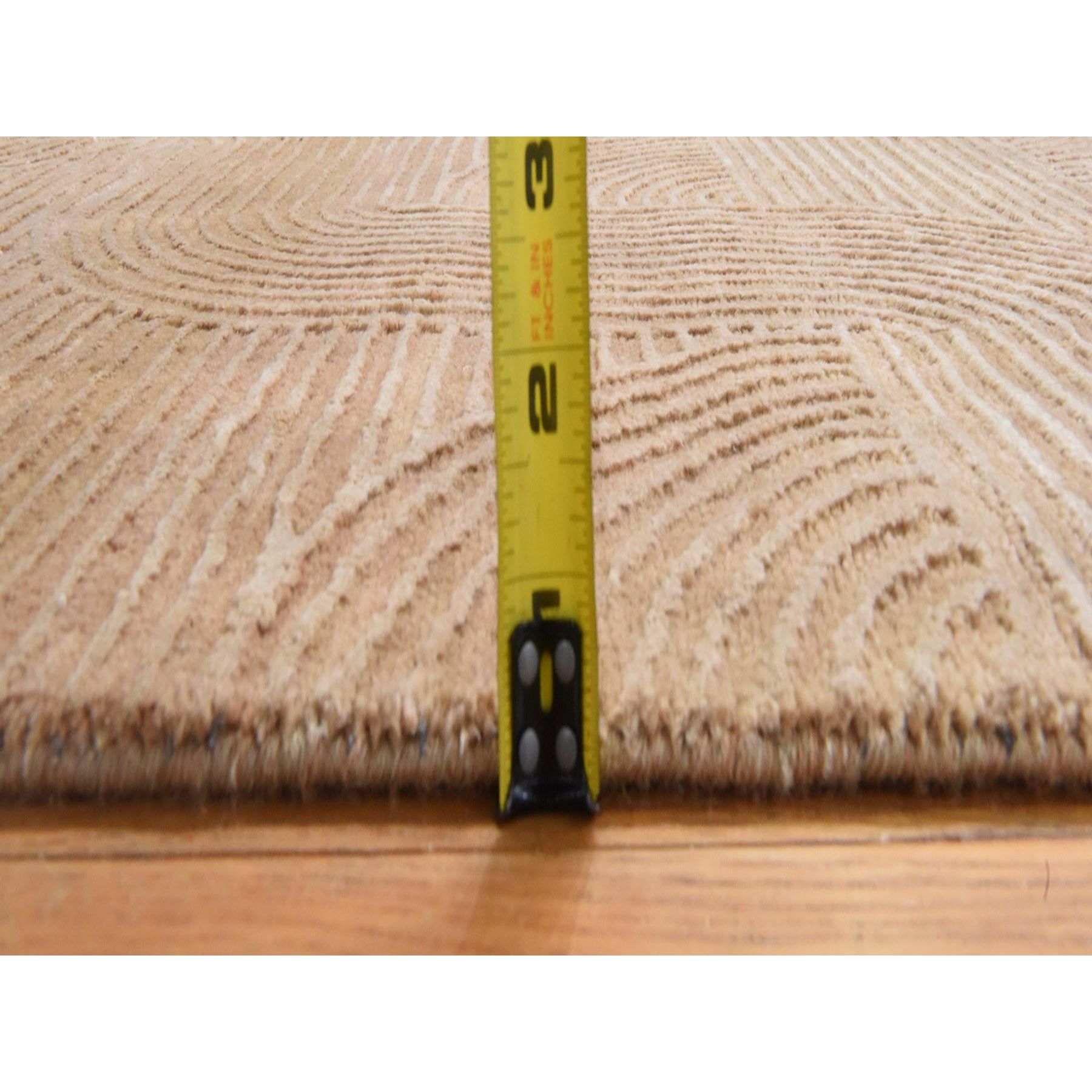 Silk-Hand-Knotted-Rug-392235