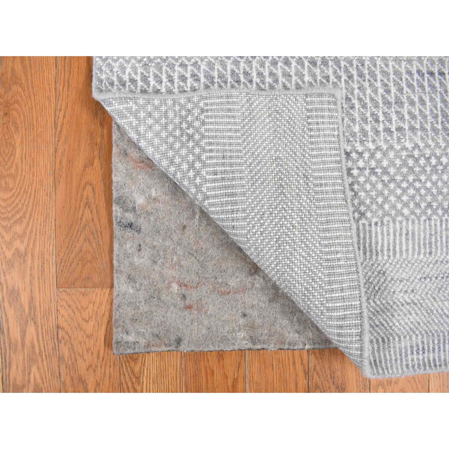 Transitional-Hand-Knotted-Rug-390335