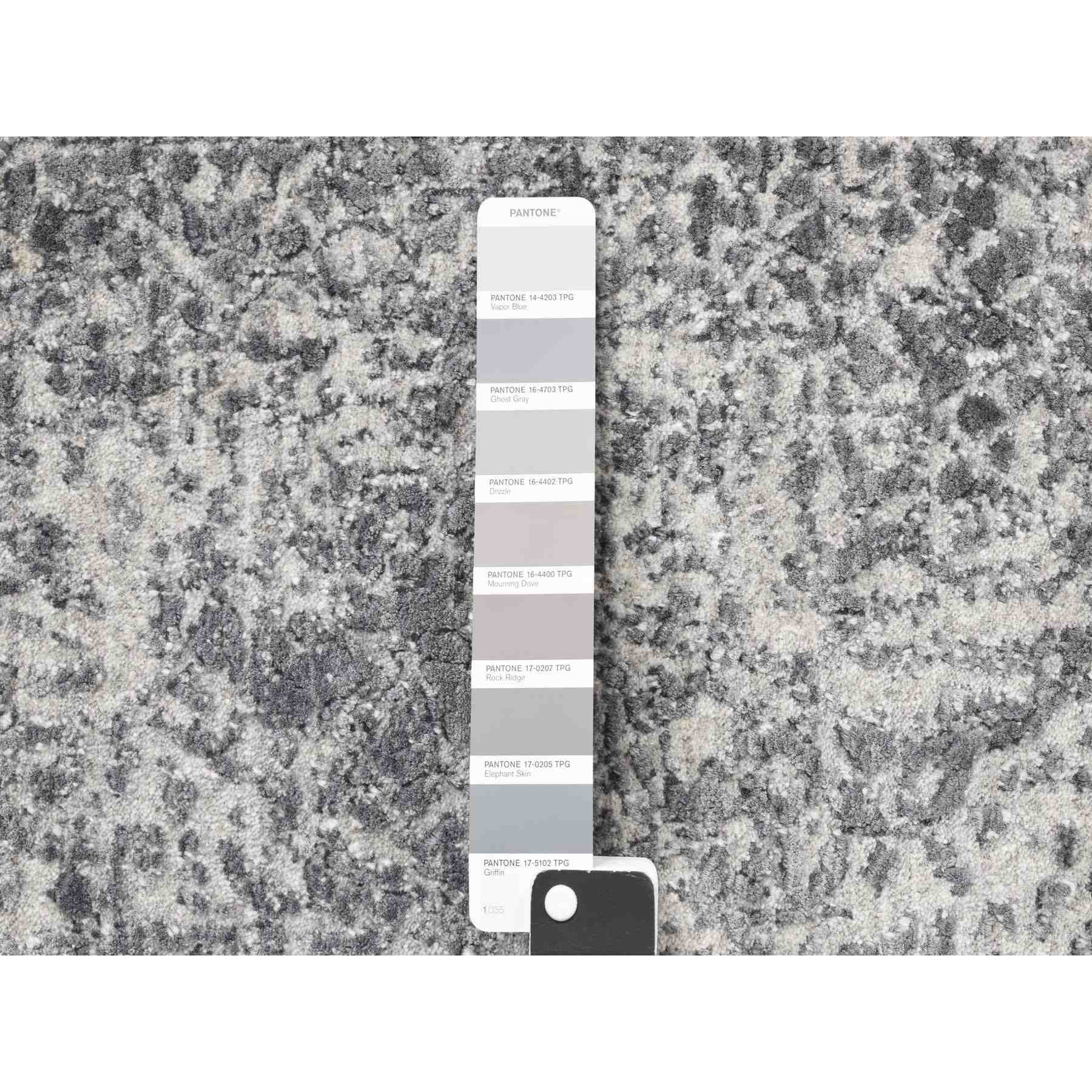 Transitional-Hand-Knotted-Rug-390535