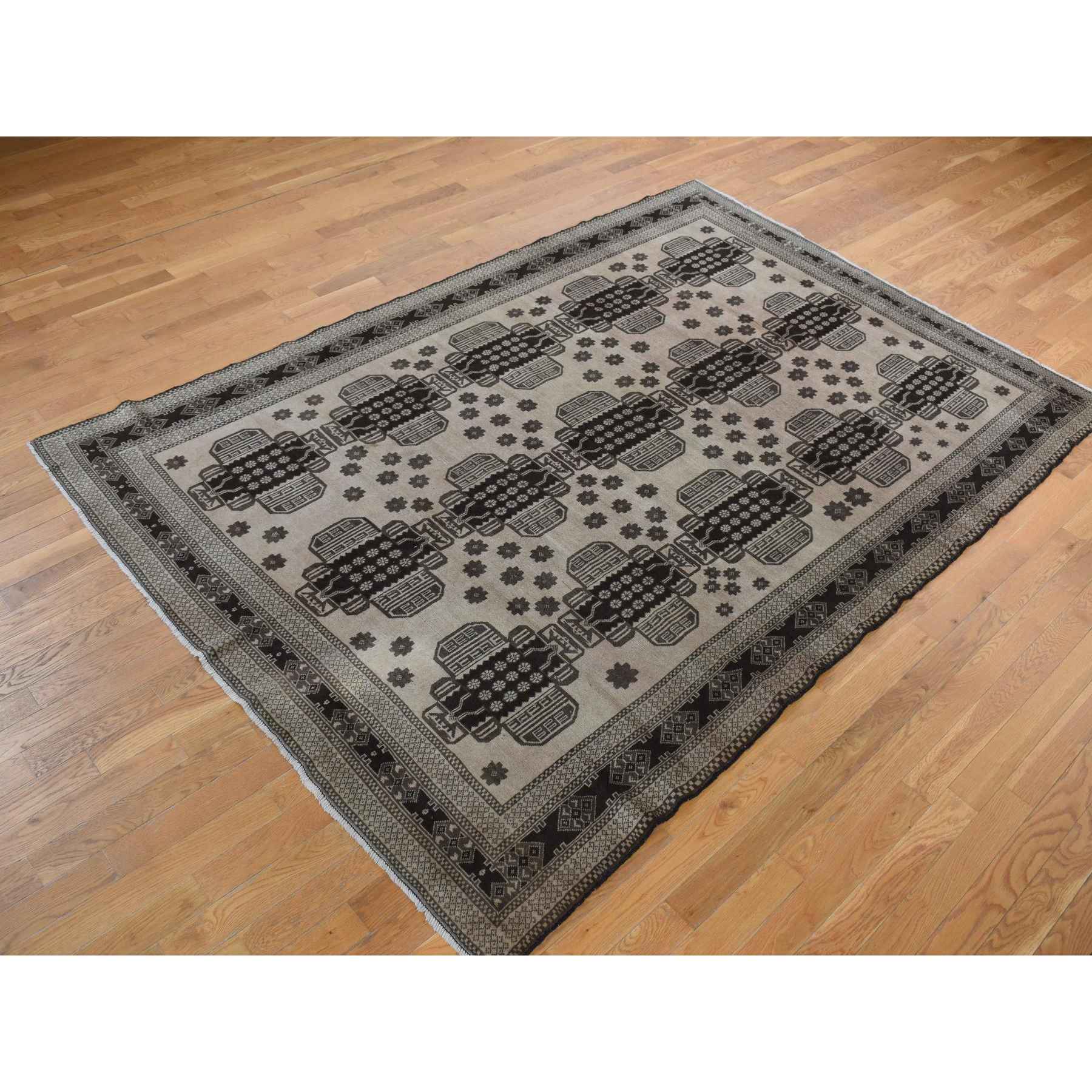 Tribal-Geometric-Hand-Knotted-Rug-390010