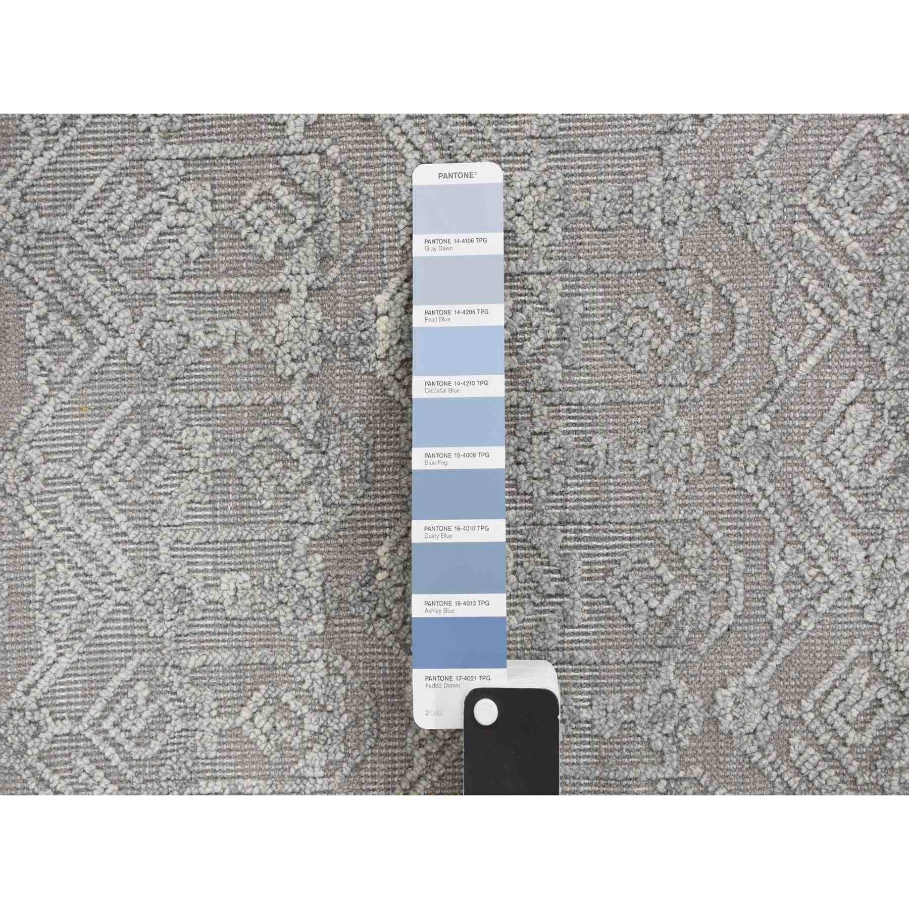 Wool-and-Silk-Hand-Knotted-Rug-390105
