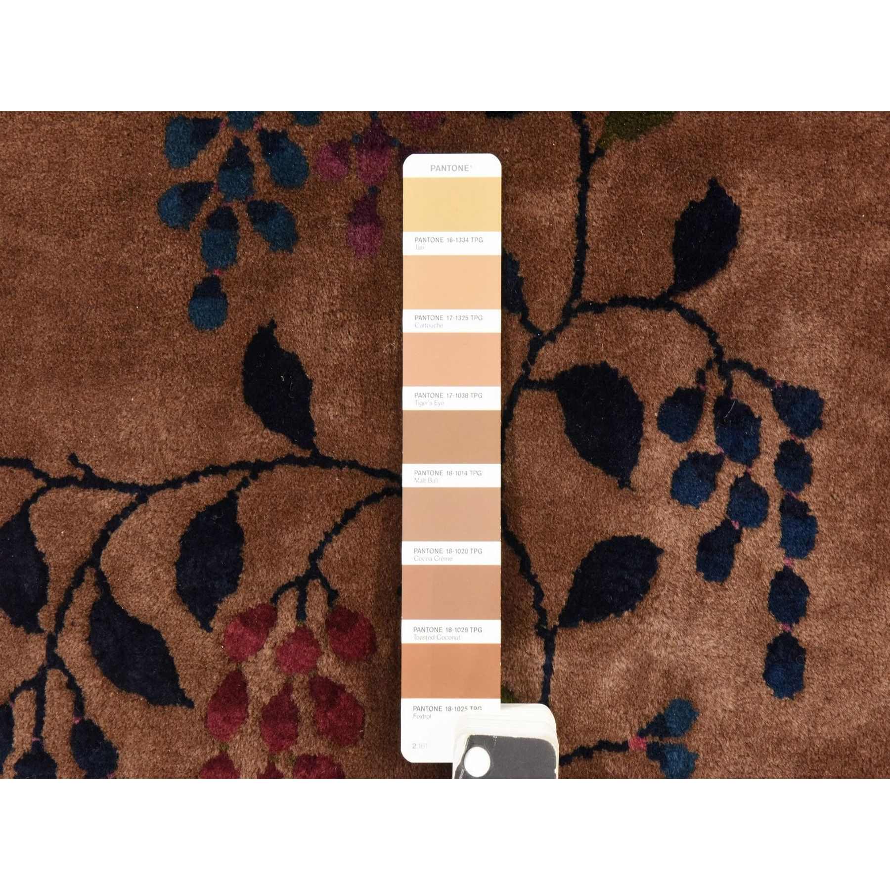 Antique-Hand-Knotted-Rug-392970