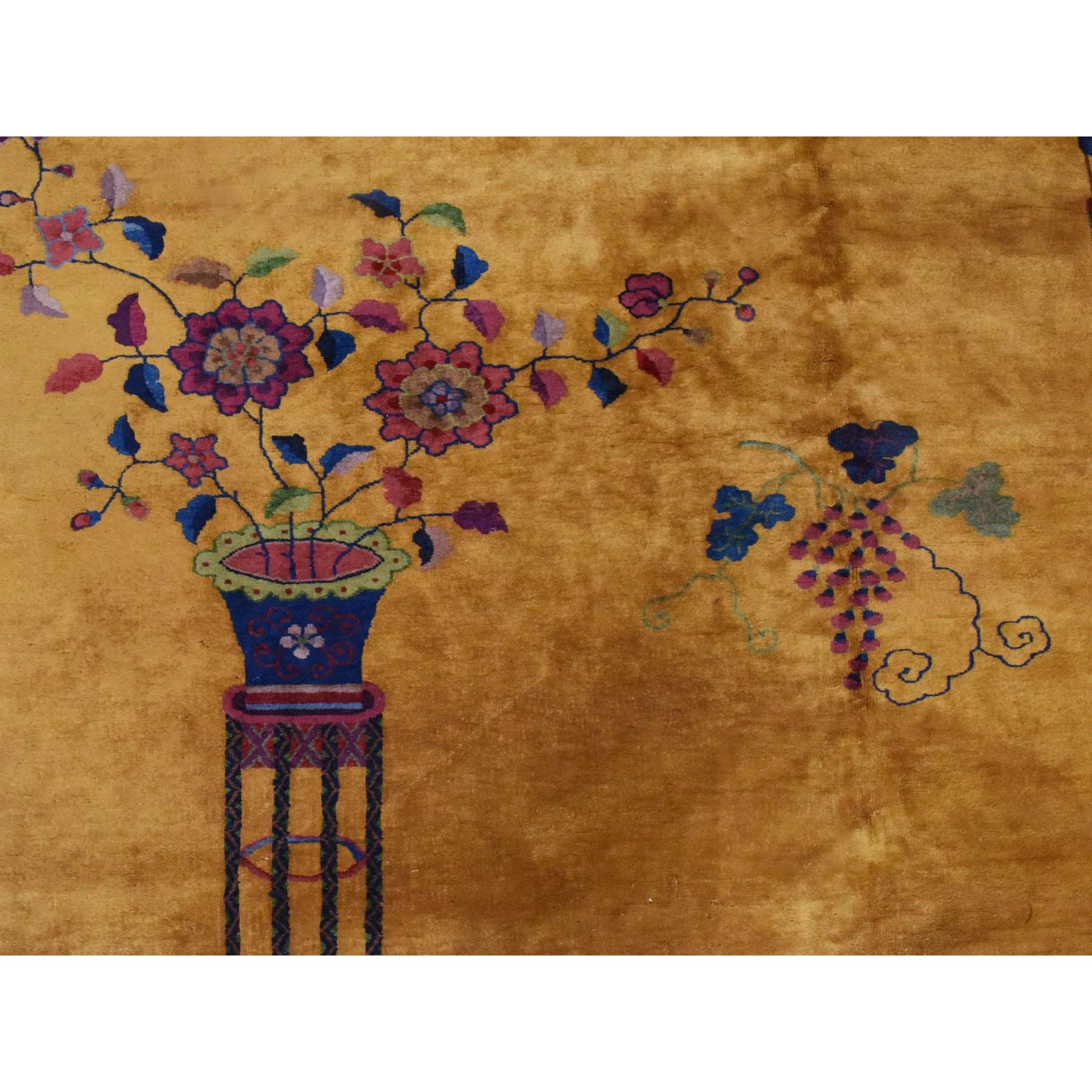 Antique-Hand-Knotted-Rug-393150