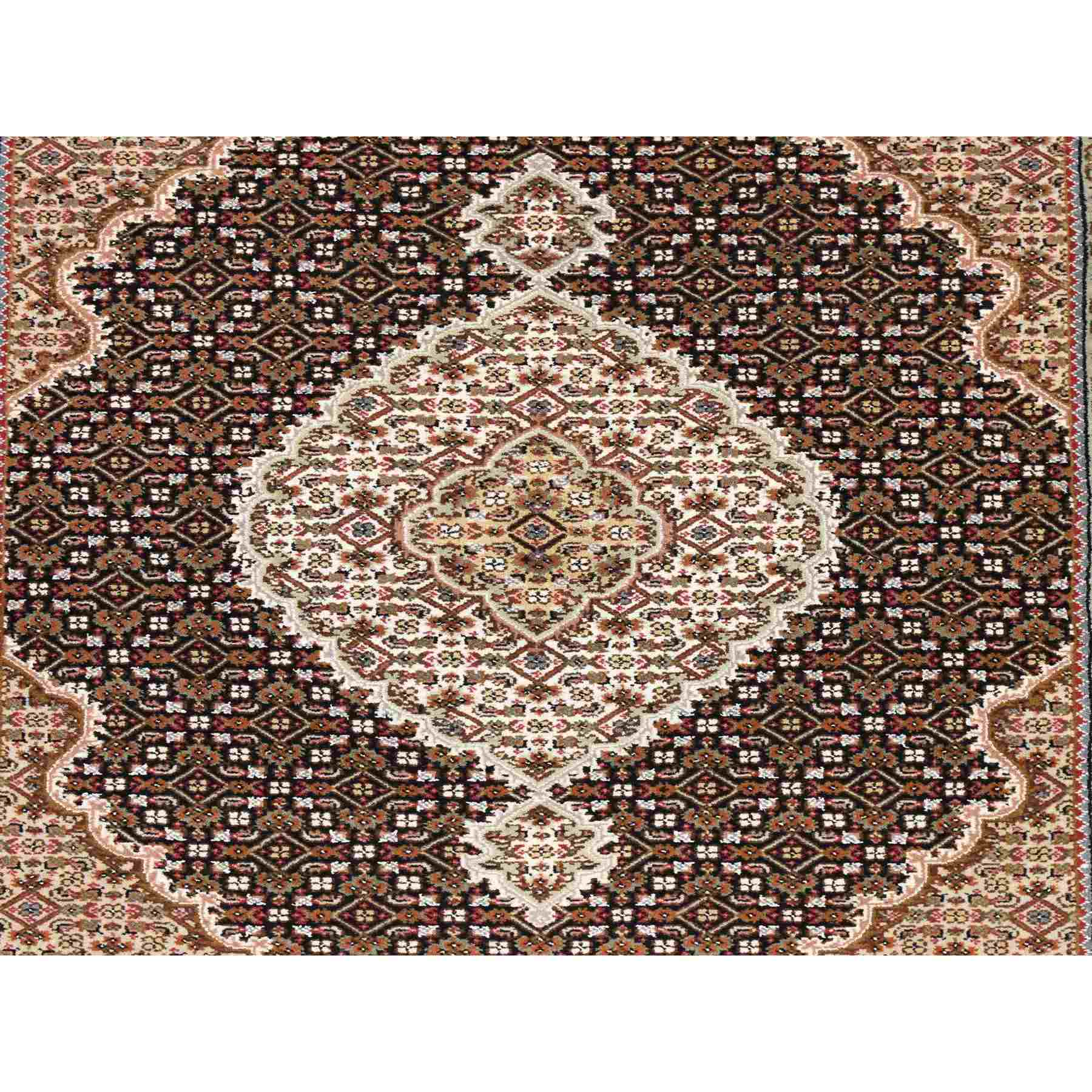 Fine-Oriental-Hand-Knotted-Rug-393405