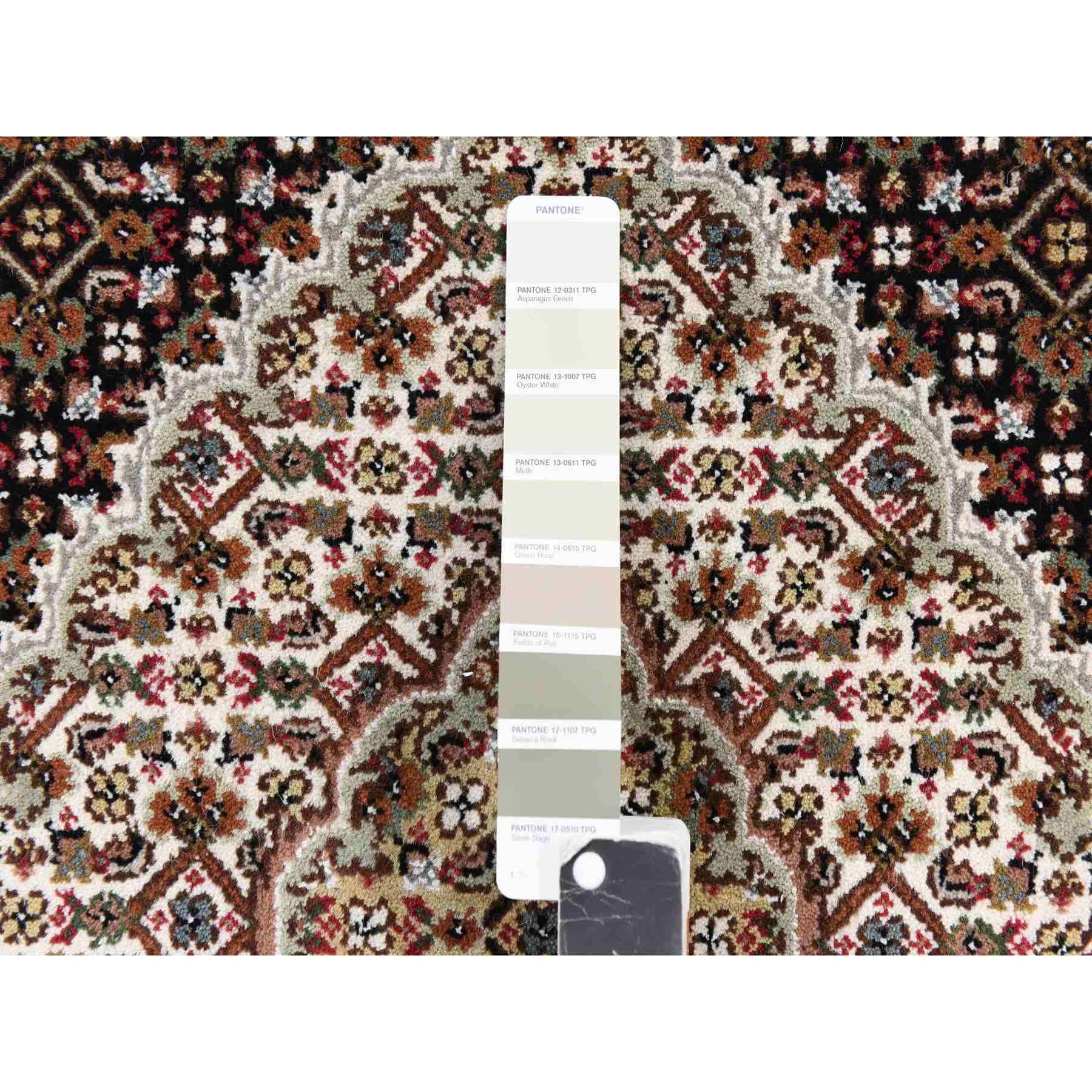 Fine-Oriental-Hand-Knotted-Rug-393405