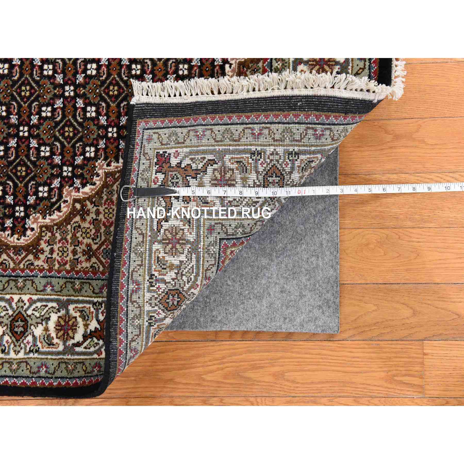 Fine-Oriental-Hand-Knotted-Rug-393405