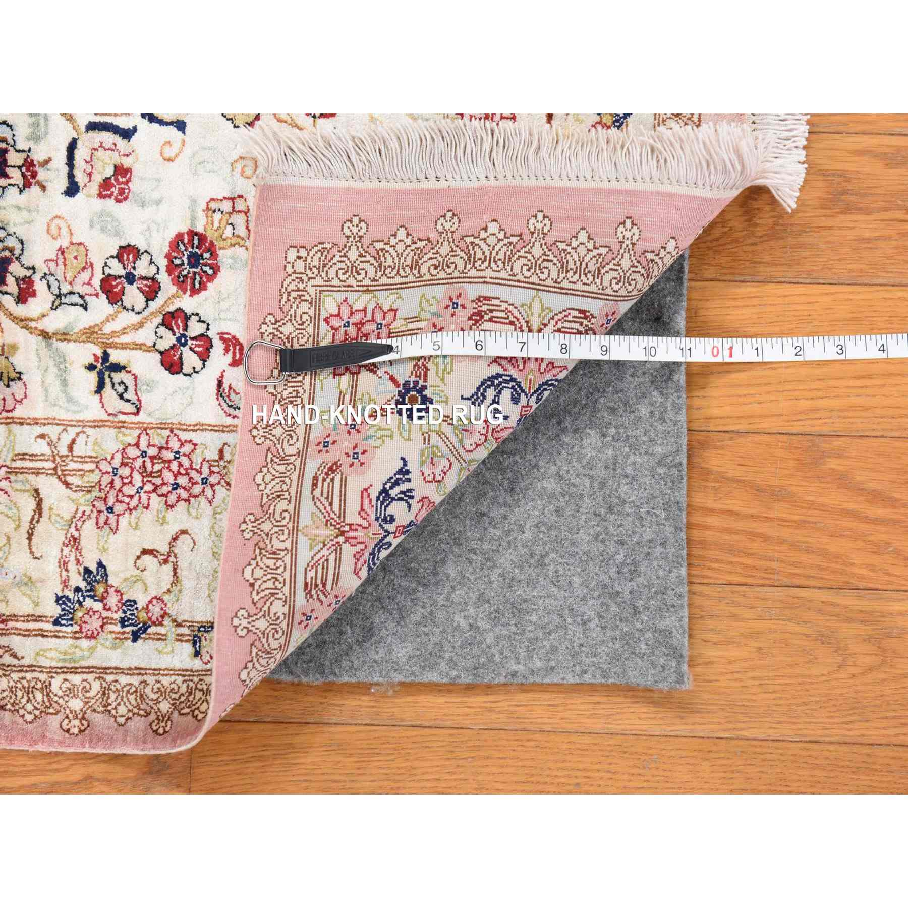 Fine-Oriental-Hand-Knotted-Rug-393600