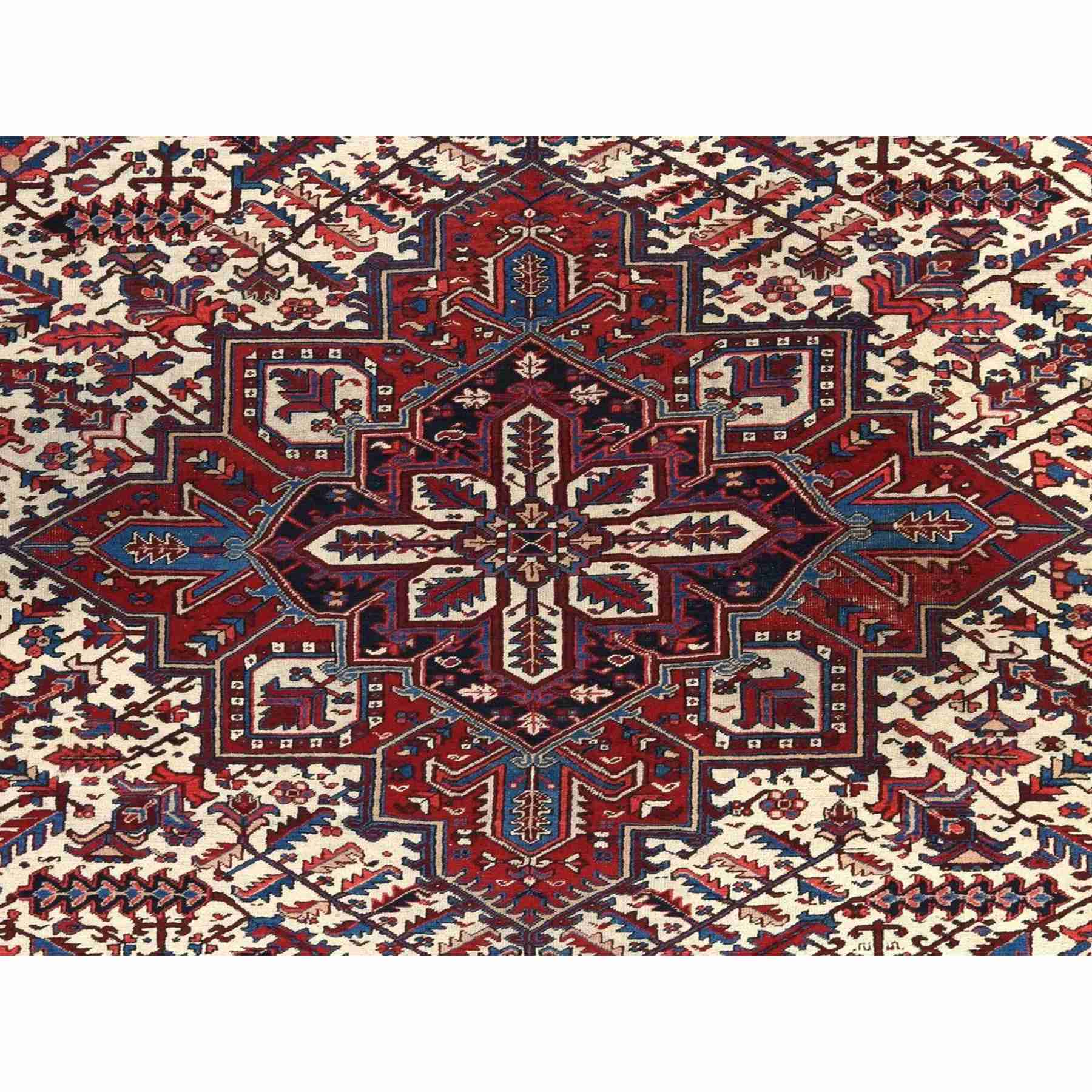 Heriz-Hand-Knotted-Rug-393945