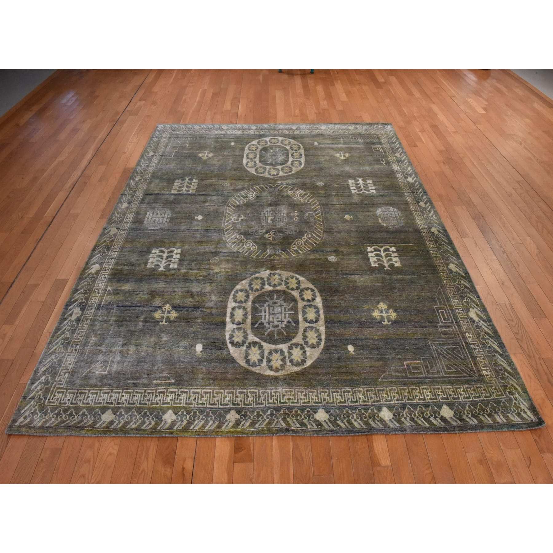 Khotan-and-Samarkand-Hand-Knotted-Rug-392880