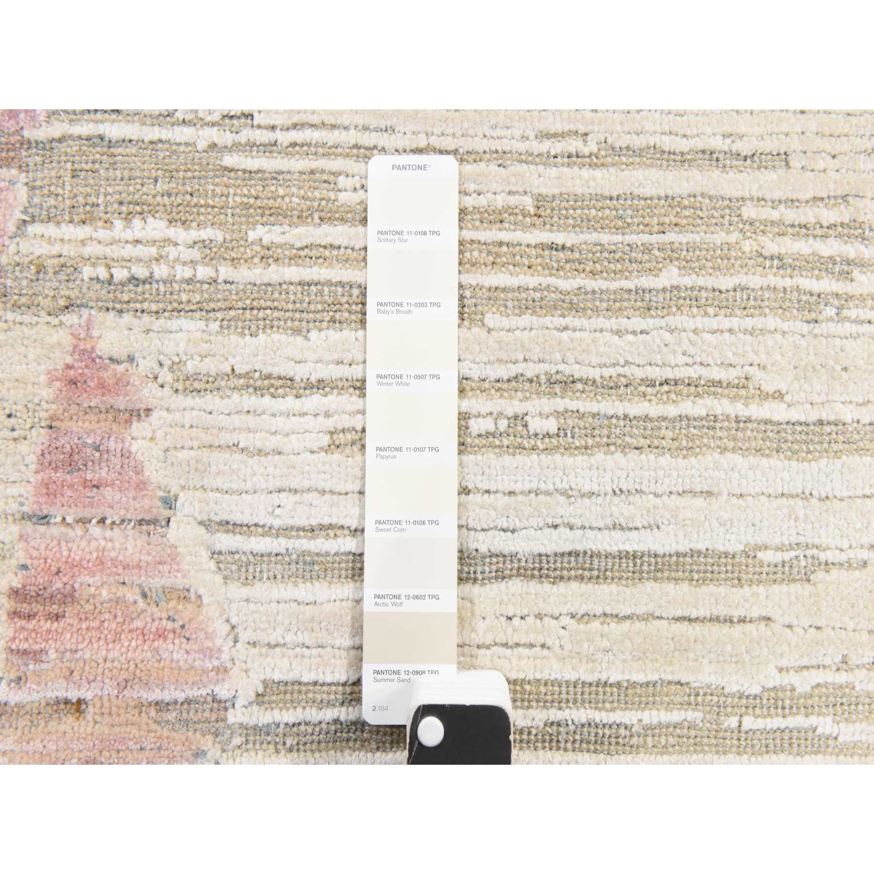 Modern-and-Contemporary-Hand-Knotted-Rug-392685