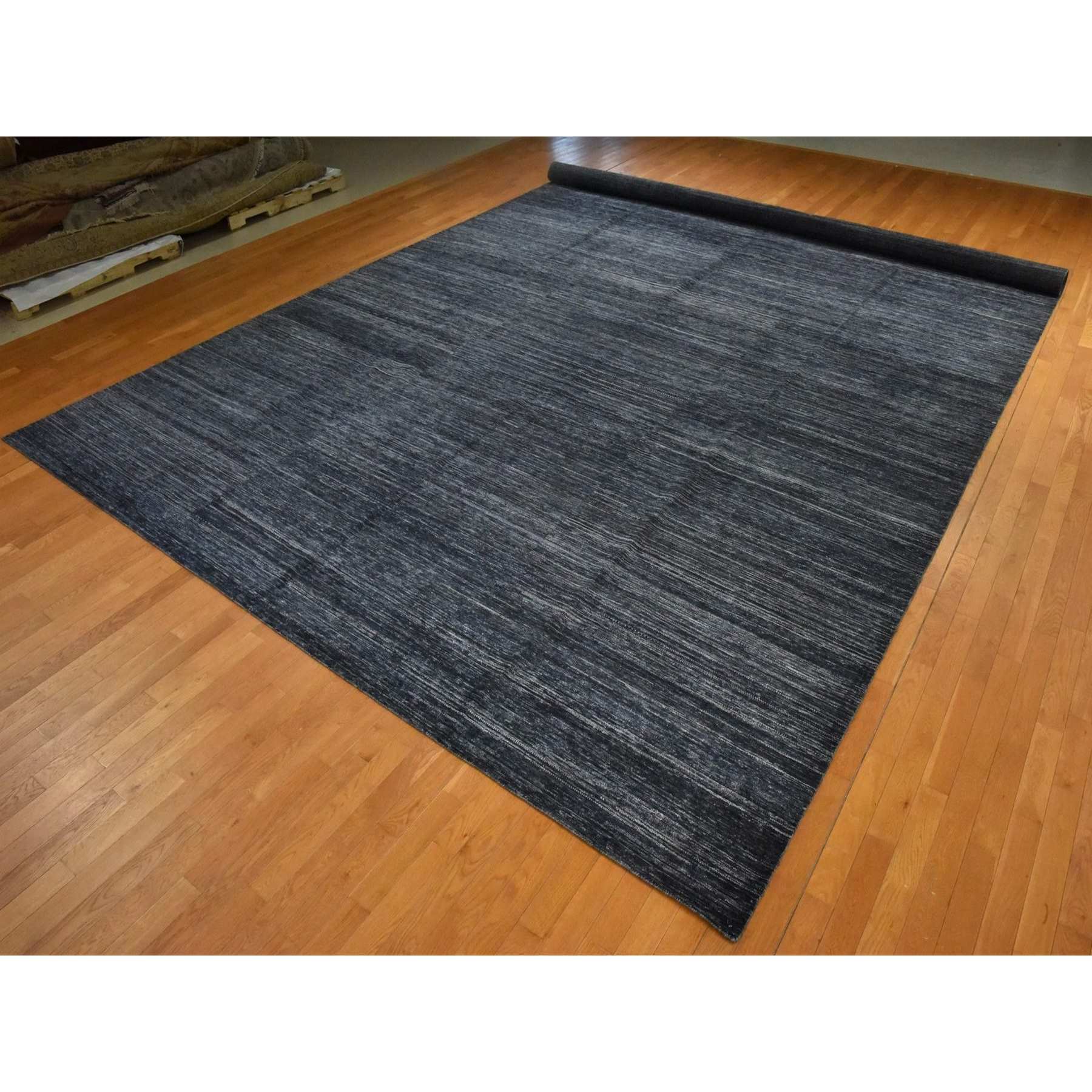 Modern-and-Contemporary-Hand-Knotted-Rug-392850