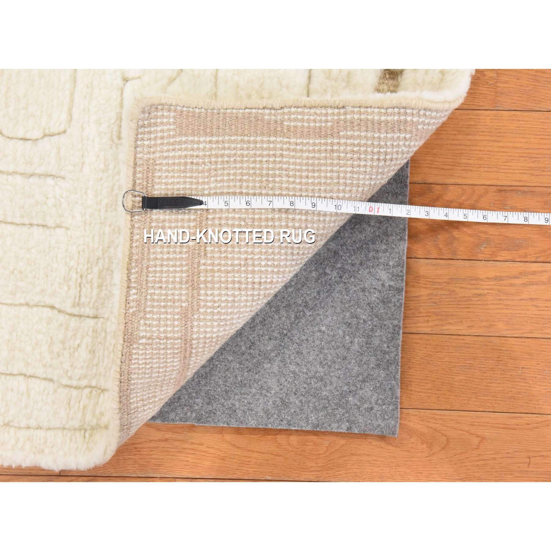Modern-and-Contemporary-Hand-Knotted-Rug-393230