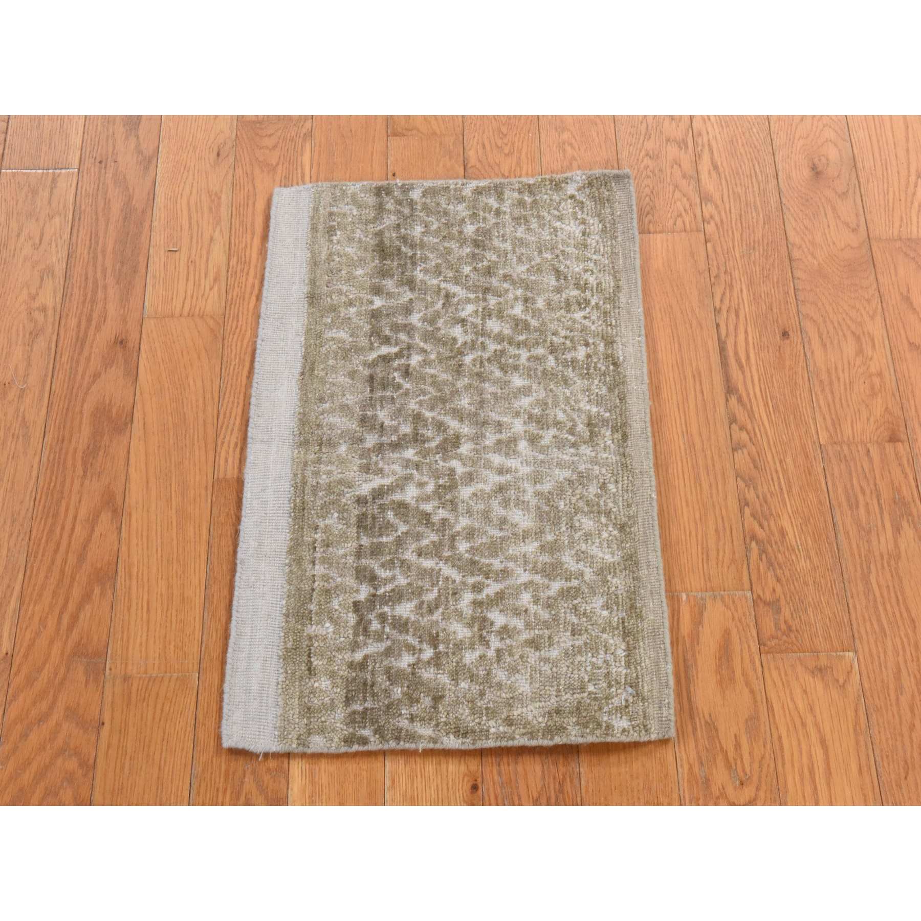 Modern-and-Contemporary-Hand-Knotted-Rug-393315
