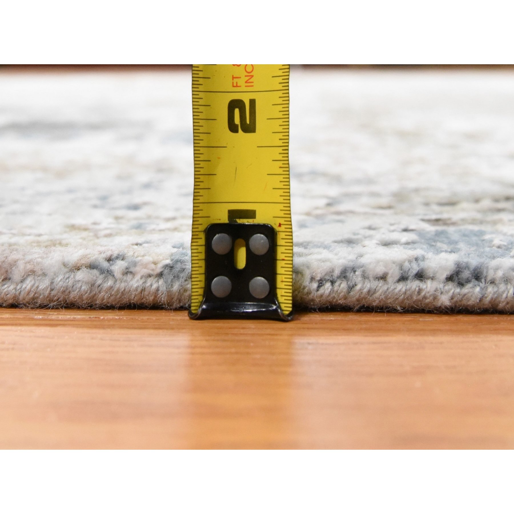Modern-and-Contemporary-Hand-Knotted-Rug-393325