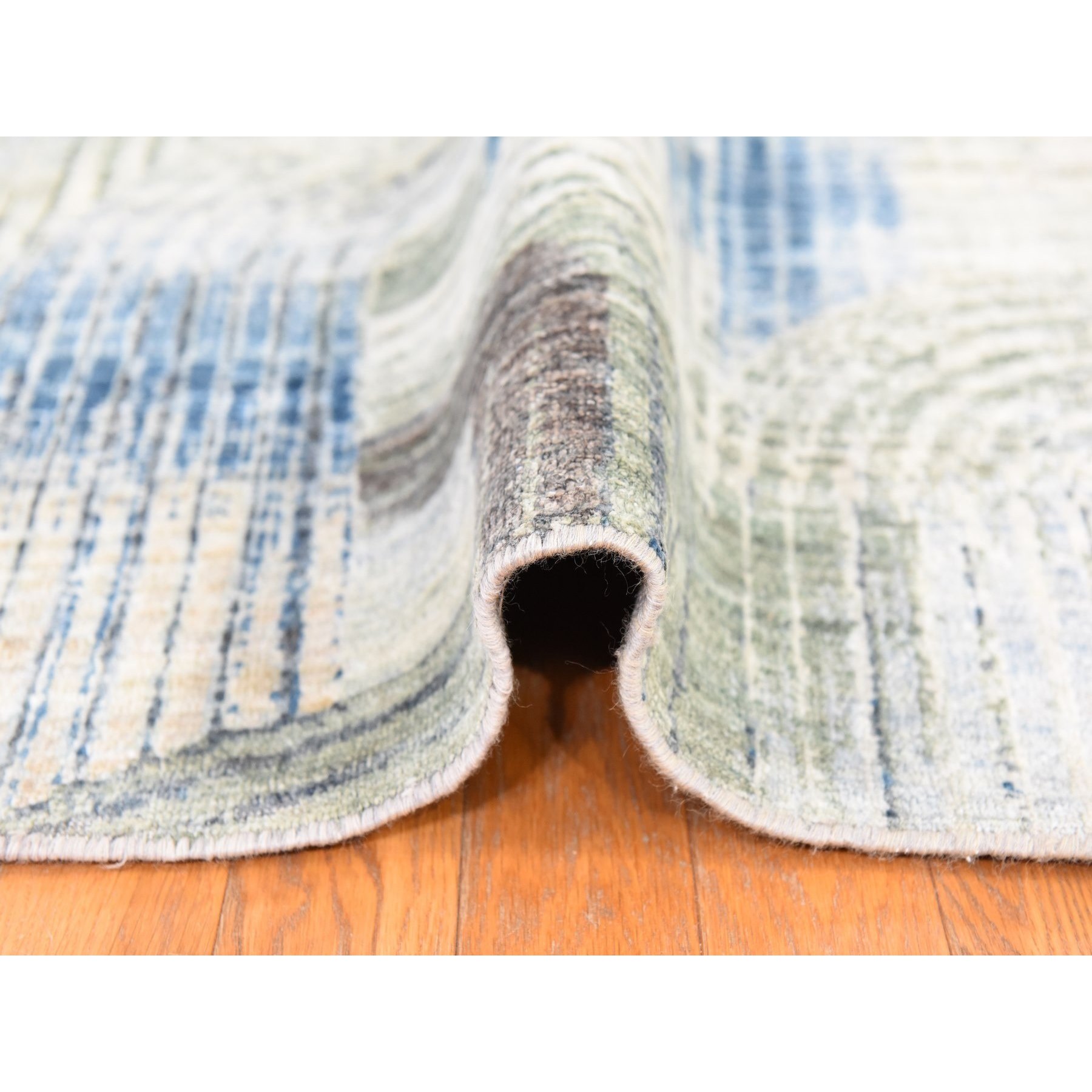 Modern-and-Contemporary-Hand-Knotted-Rug-393340