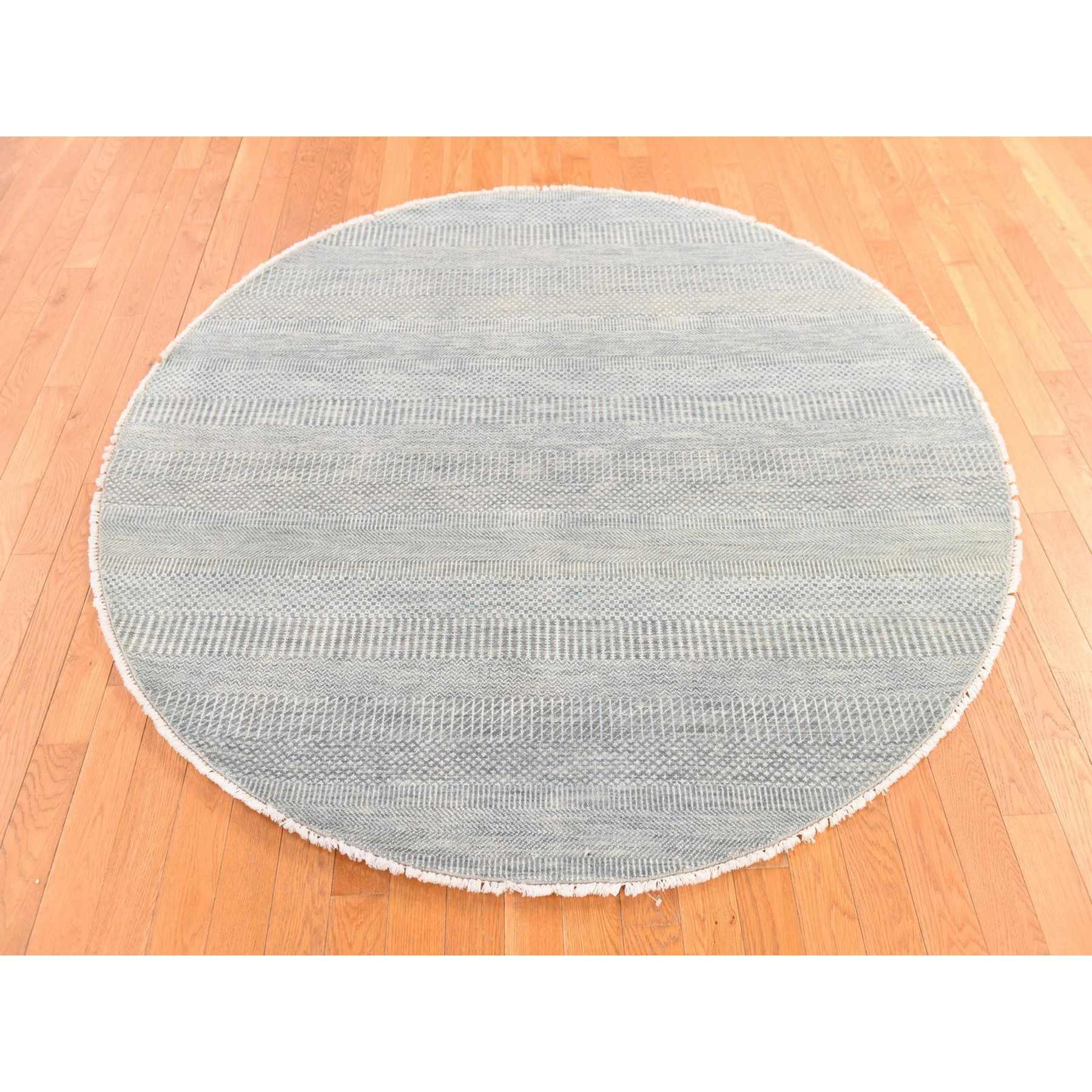 Modern-and-Contemporary-Hand-Knotted-Rug-393480