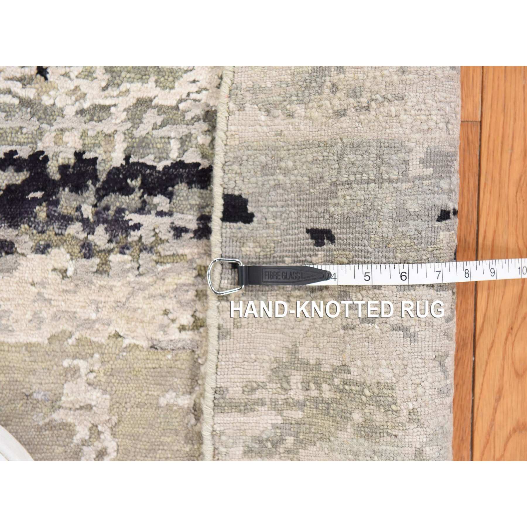 Modern-and-Contemporary-Hand-Knotted-Rug-393530