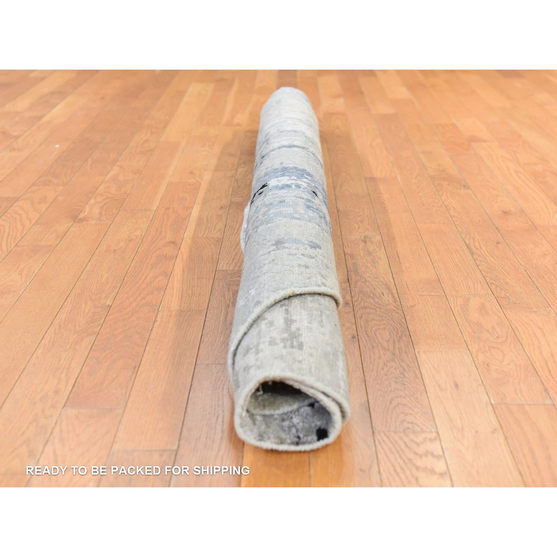 Modern-and-Contemporary-Hand-Knotted-Rug-393530
