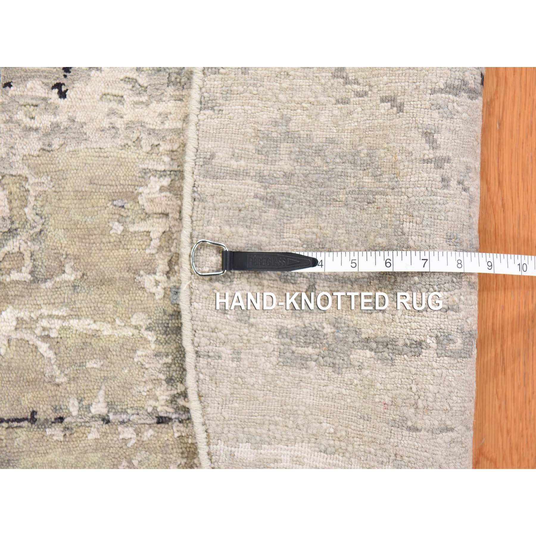 Modern-and-Contemporary-Hand-Knotted-Rug-393535