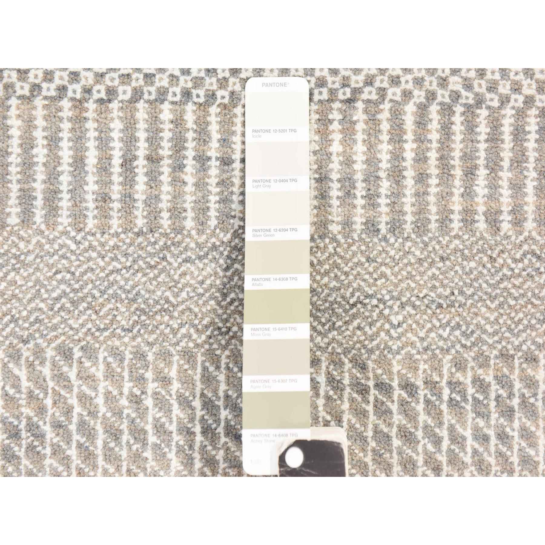 Modern-and-Contemporary-Hand-Knotted-Rug-393540