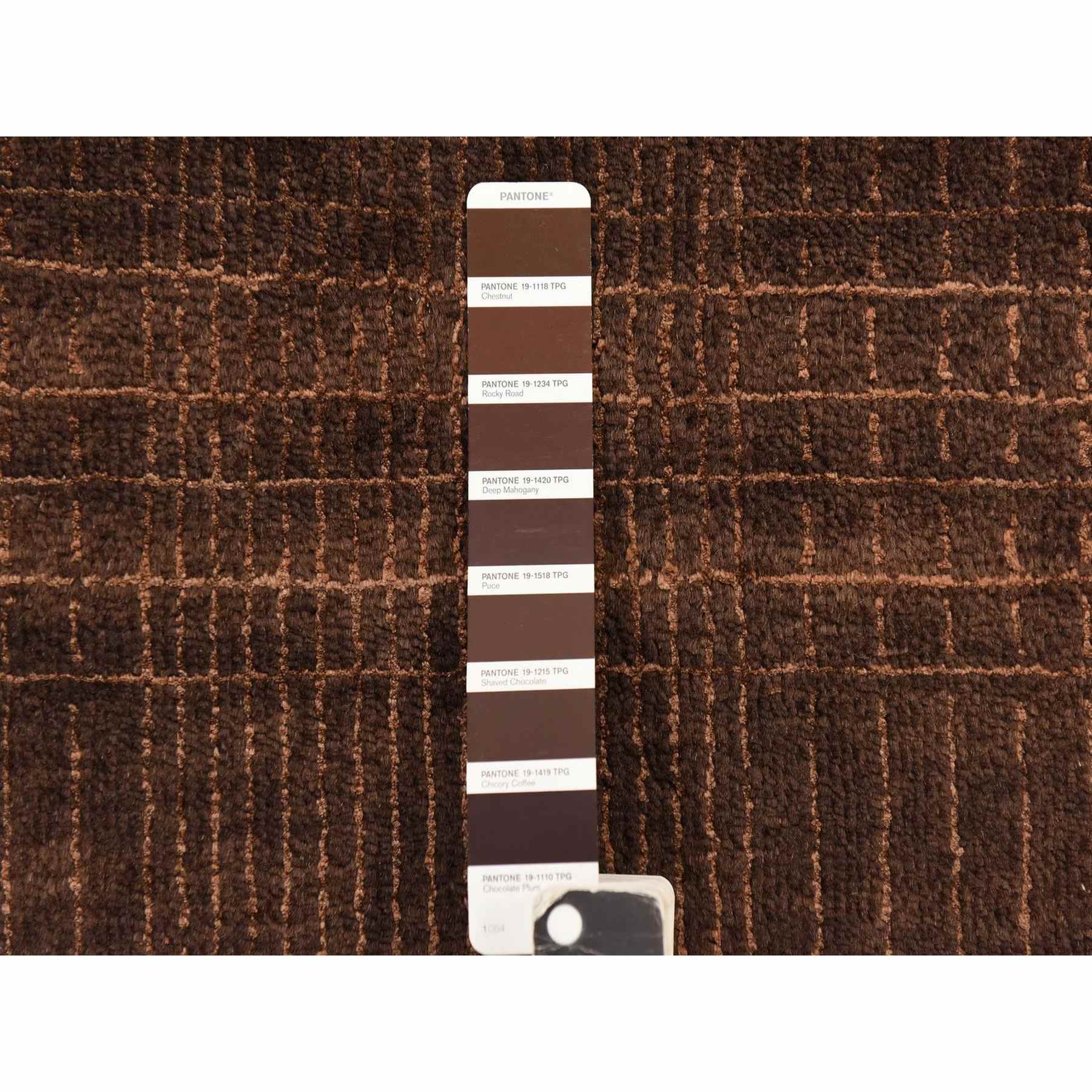 Modern-and-Contemporary-Hand-Knotted-Rug-393610