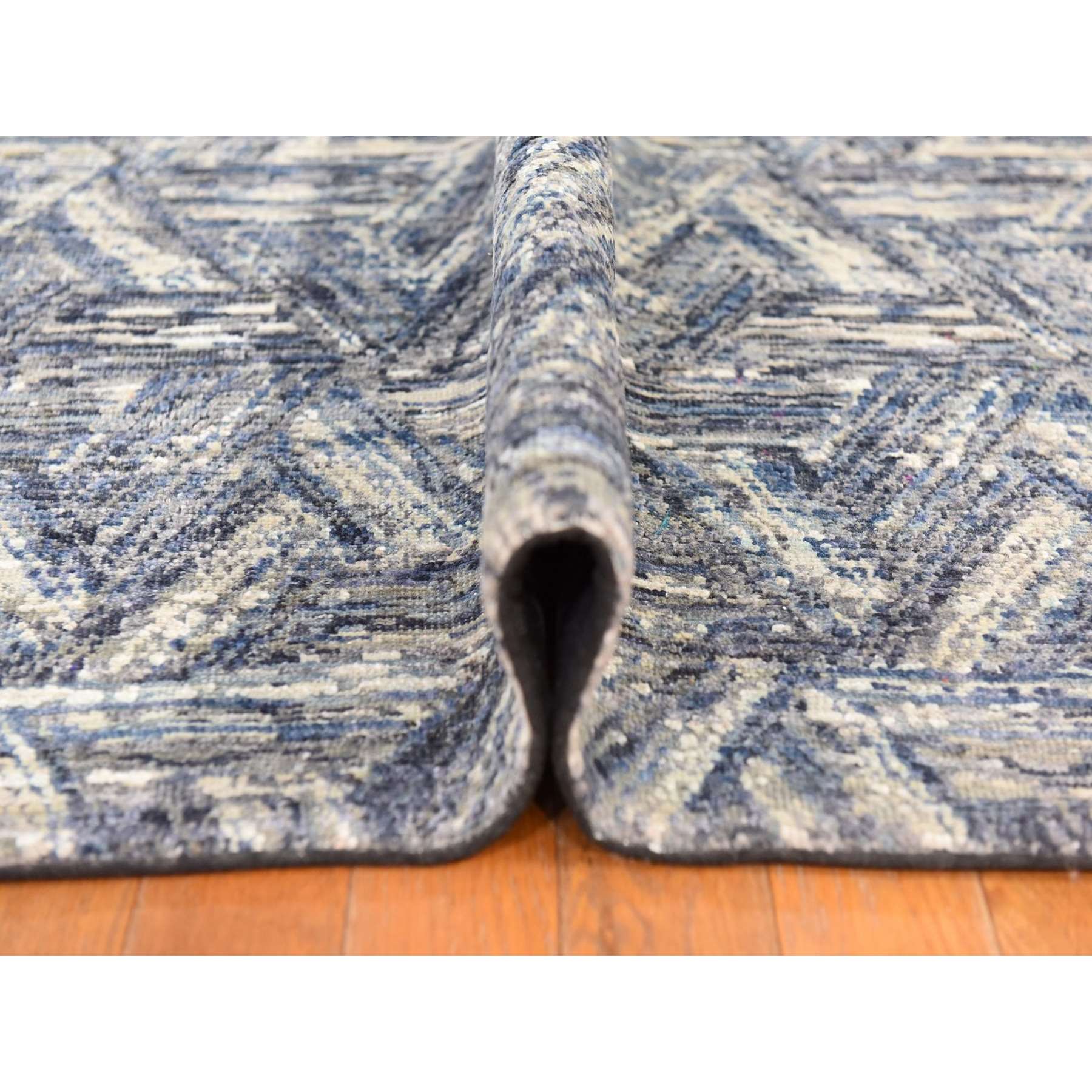 Modern-and-Contemporary-Hand-Knotted-Rug-393665