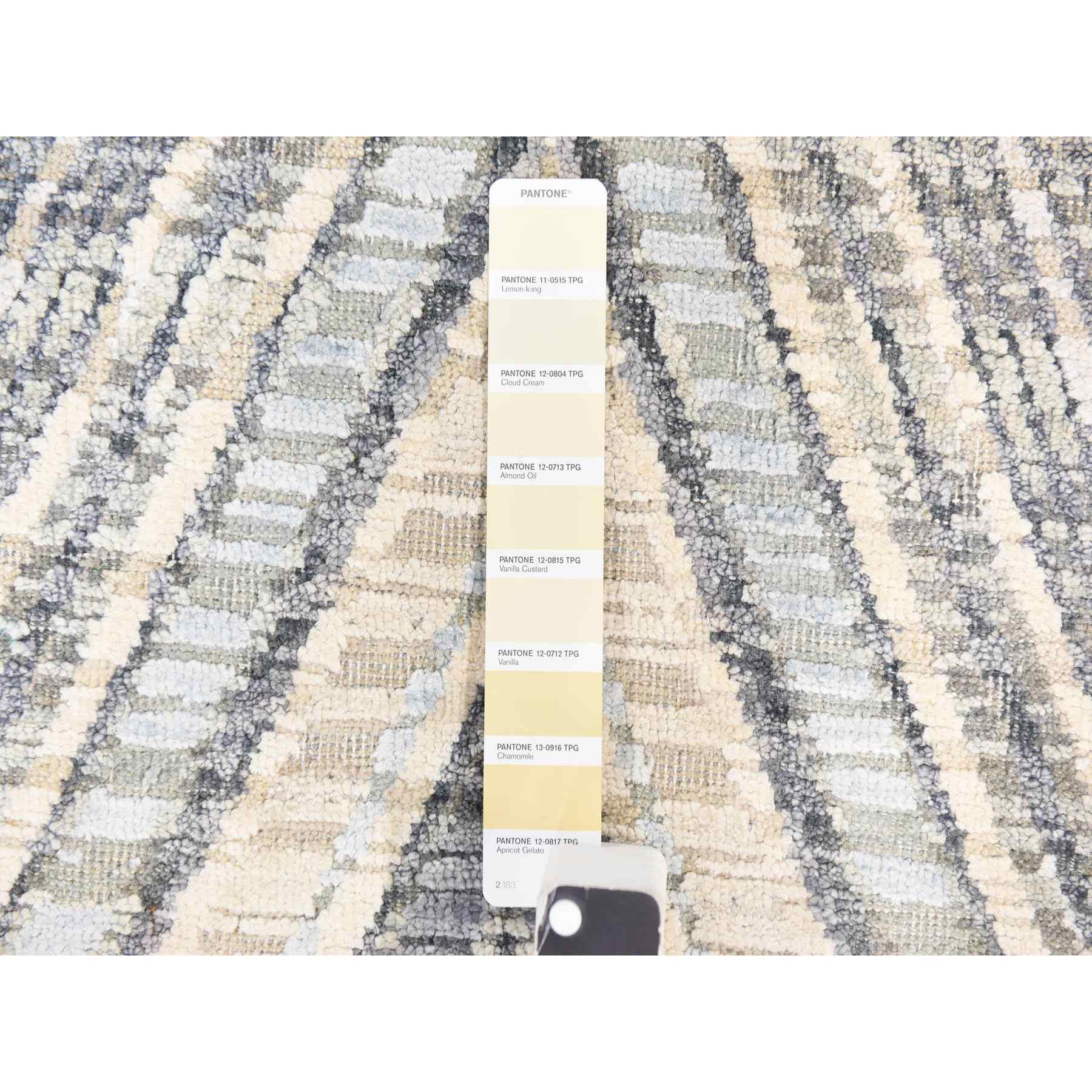 Modern-and-Contemporary-Hand-Knotted-Rug-393680
