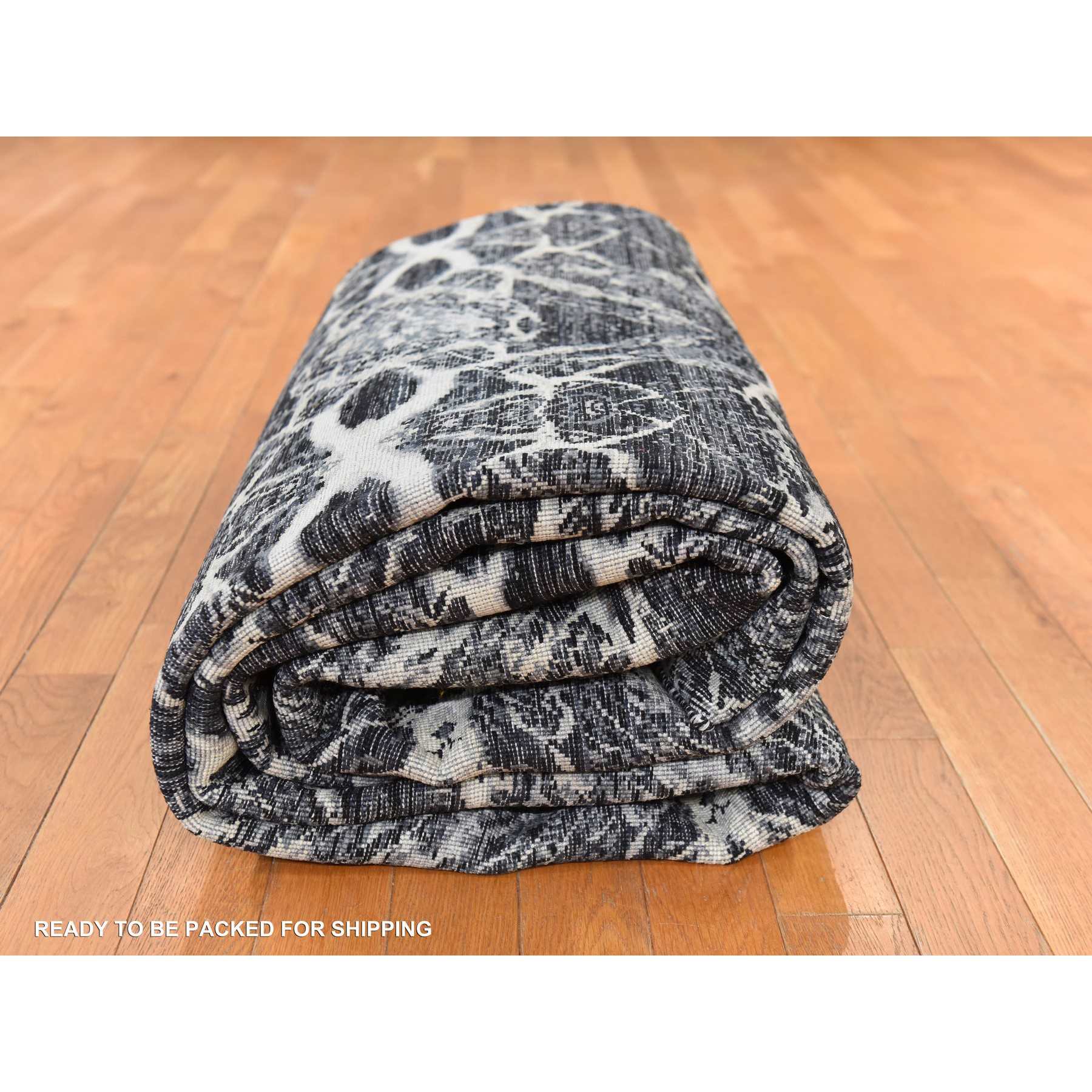 Modern-and-Contemporary-Hand-Knotted-Rug-393695