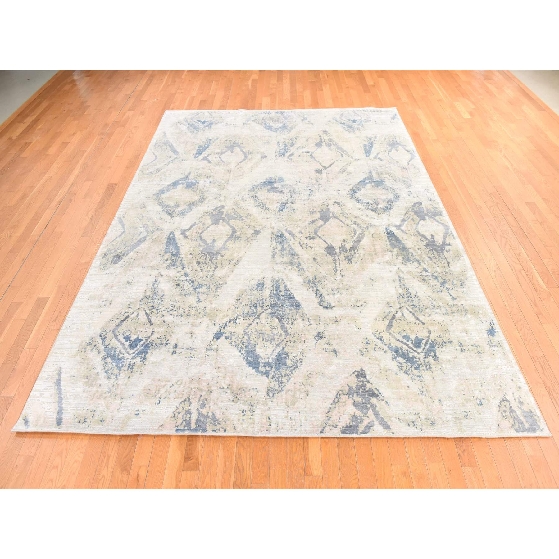 Modern-and-Contemporary-Hand-Knotted-Rug-393710