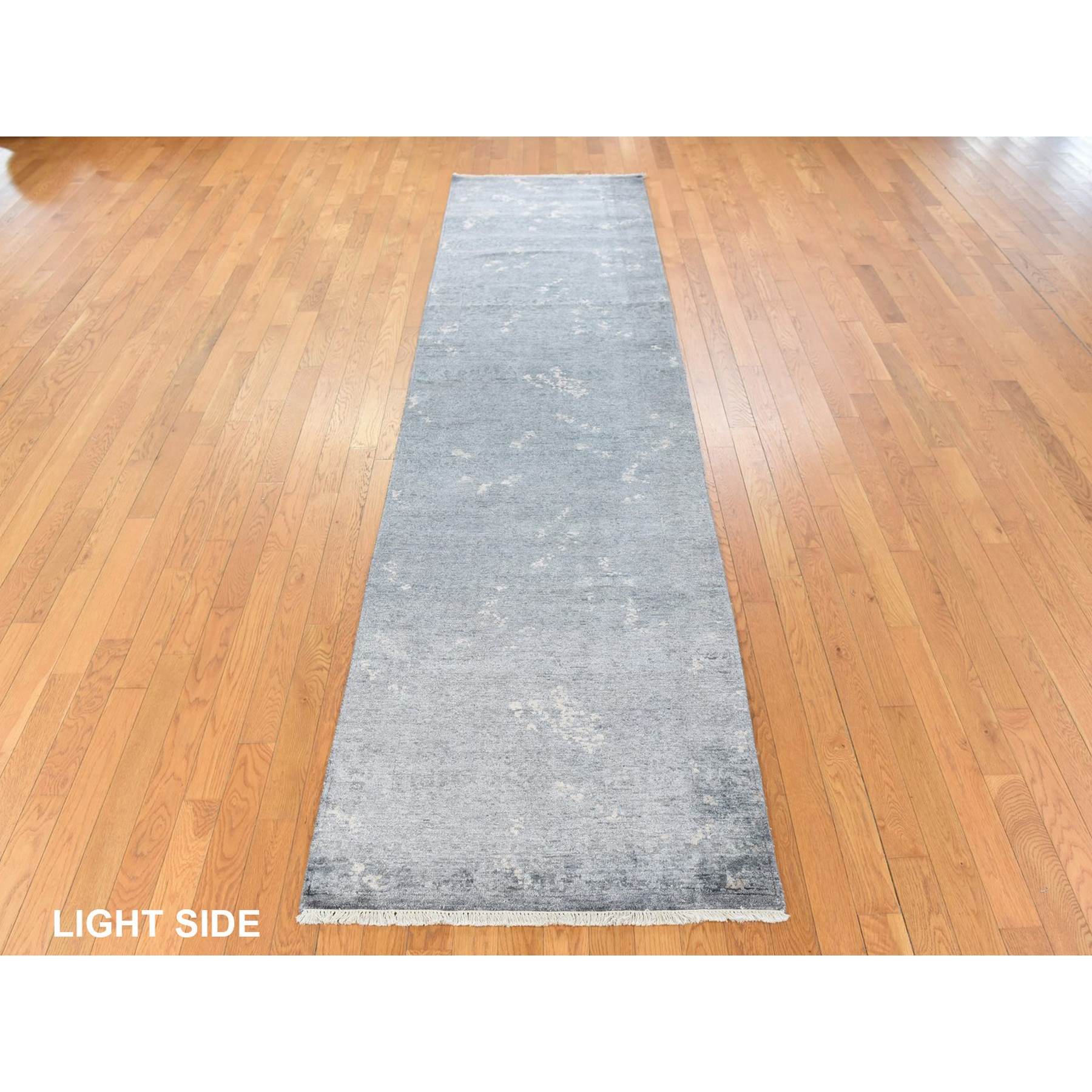 Modern-and-Contemporary-Hand-Knotted-Rug-393755