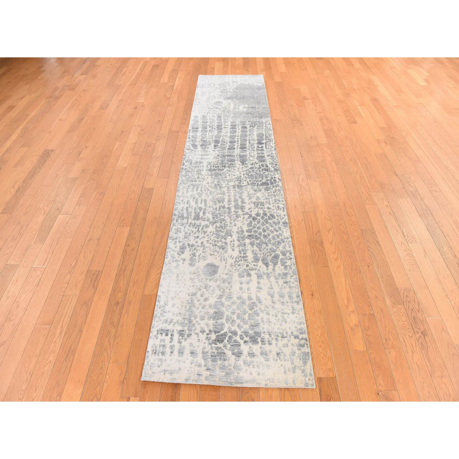 Modern-and-Contemporary-Hand-Knotted-Rug-393775