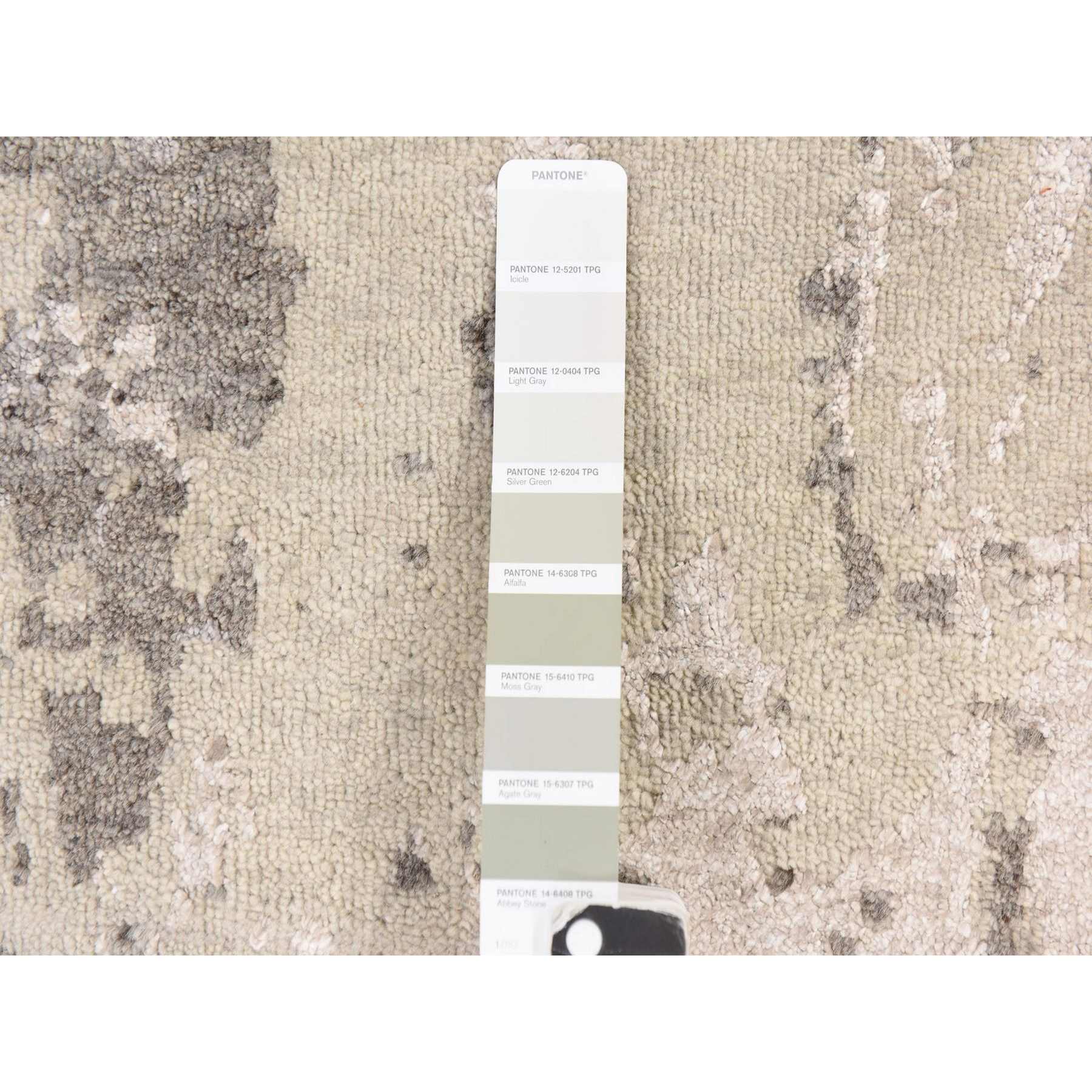 Modern-and-Contemporary-Hand-Knotted-Rug-393795