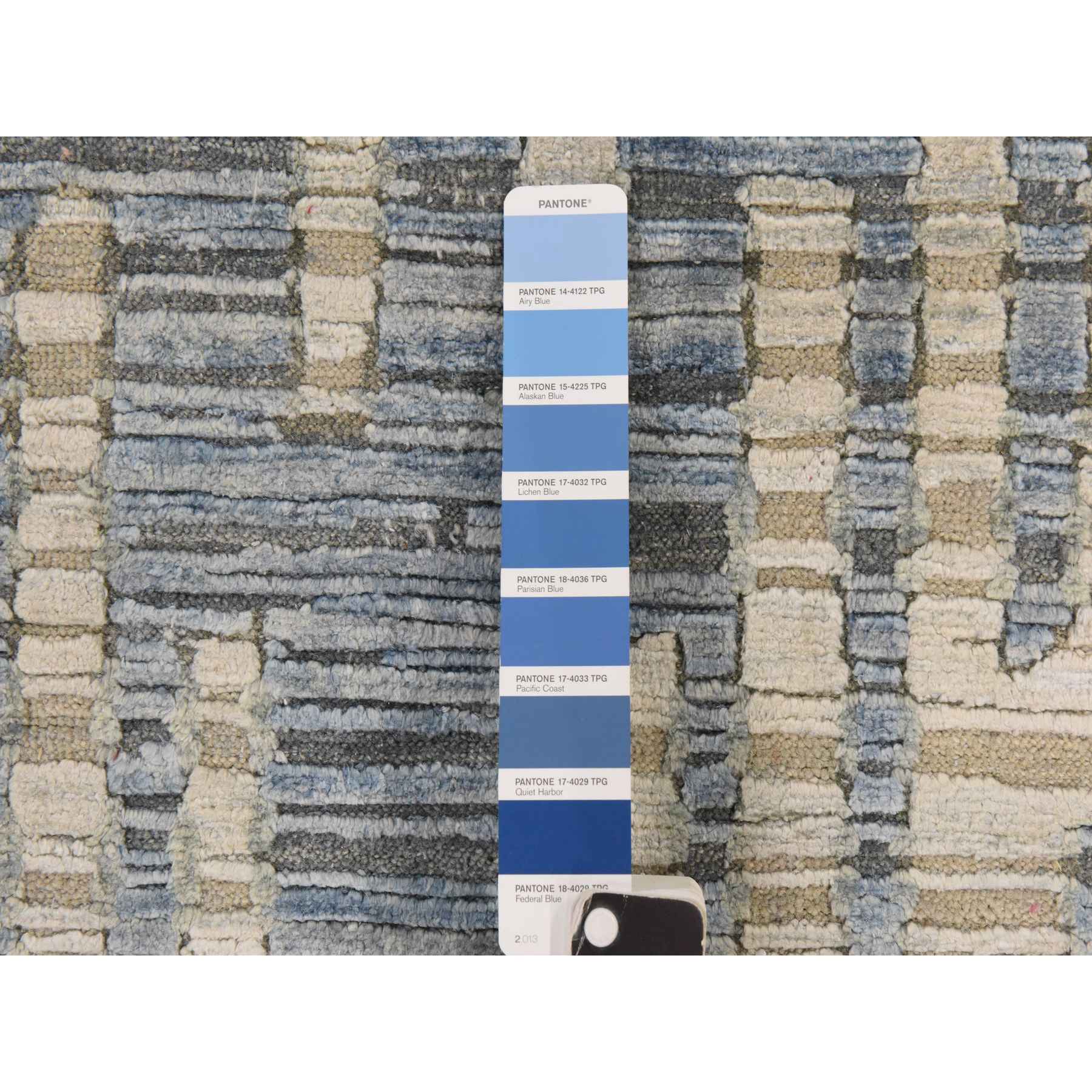 Modern-and-Contemporary-Hand-Knotted-Rug-394175