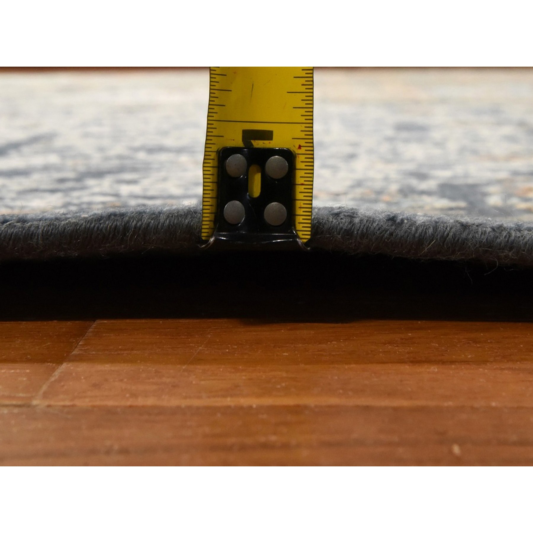 Modern-and-Contemporary-Hand-Knotted-Rug-394190