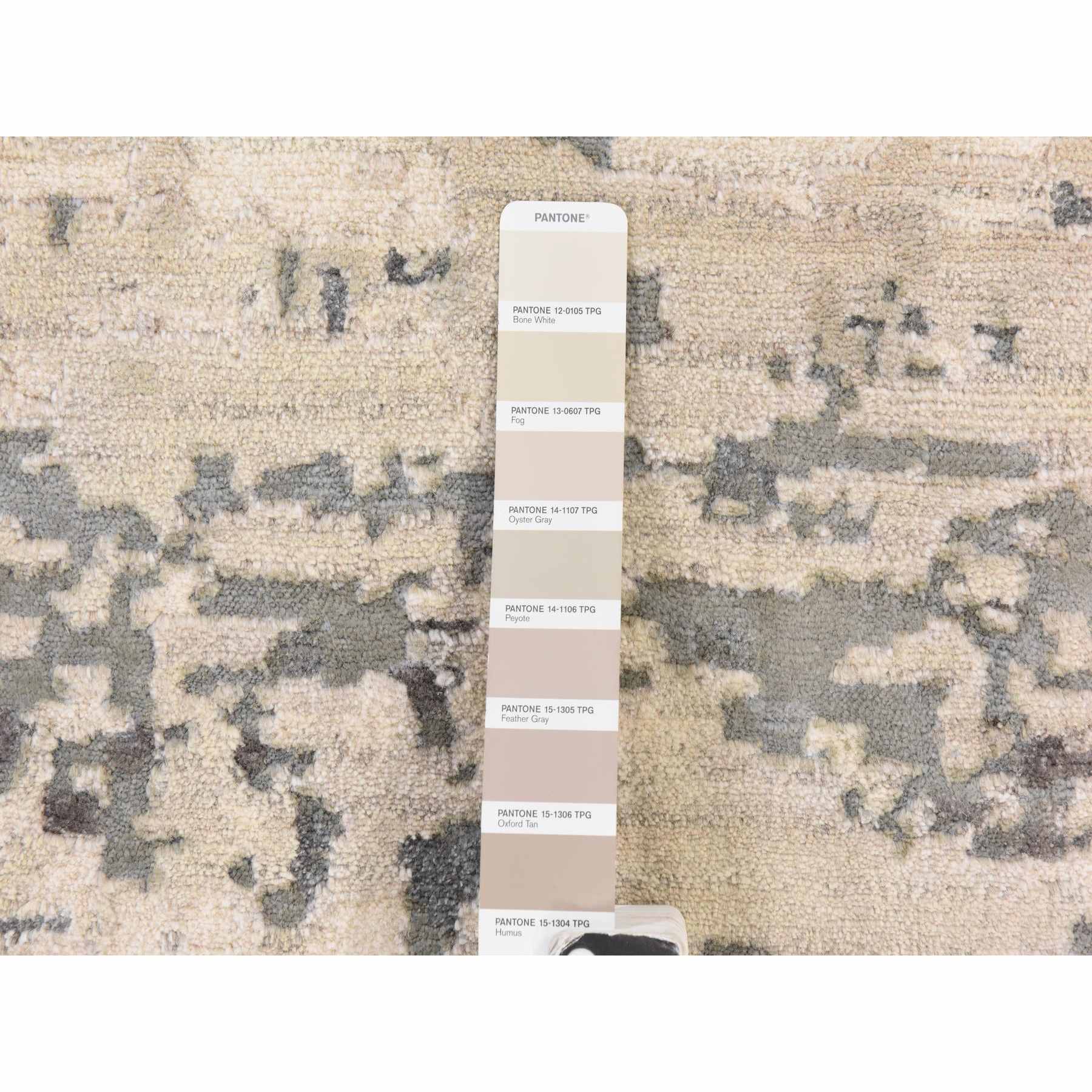 Modern-and-Contemporary-Hand-Knotted-Rug-394280