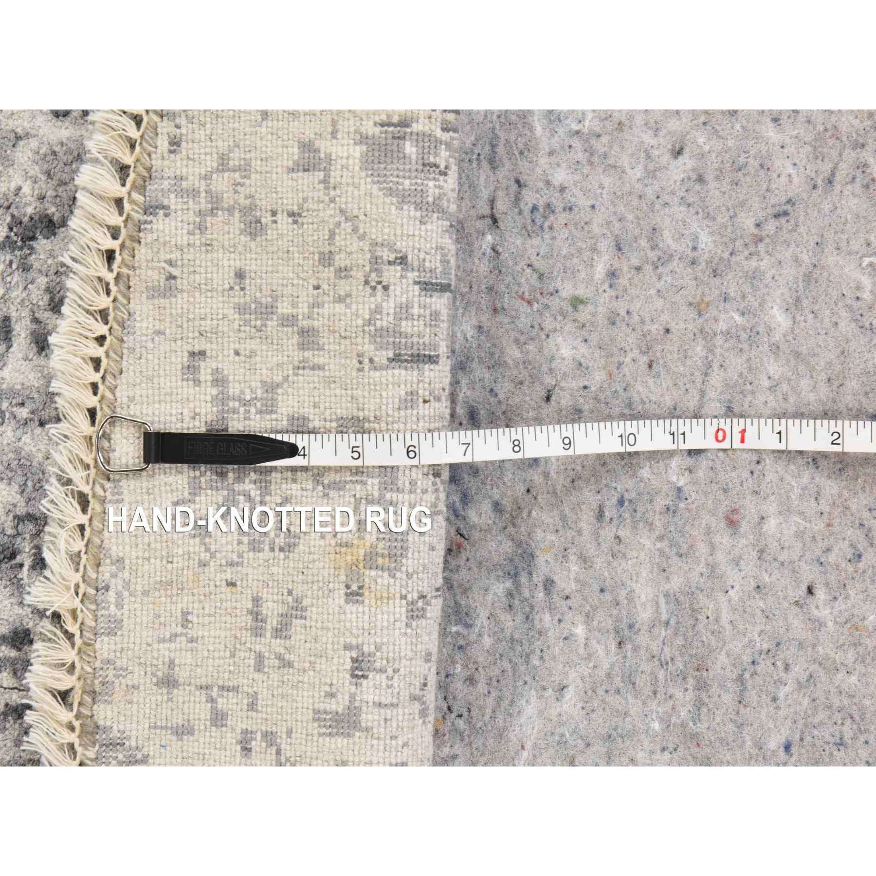 Modern-and-Contemporary-Hand-Knotted-Rug-394285